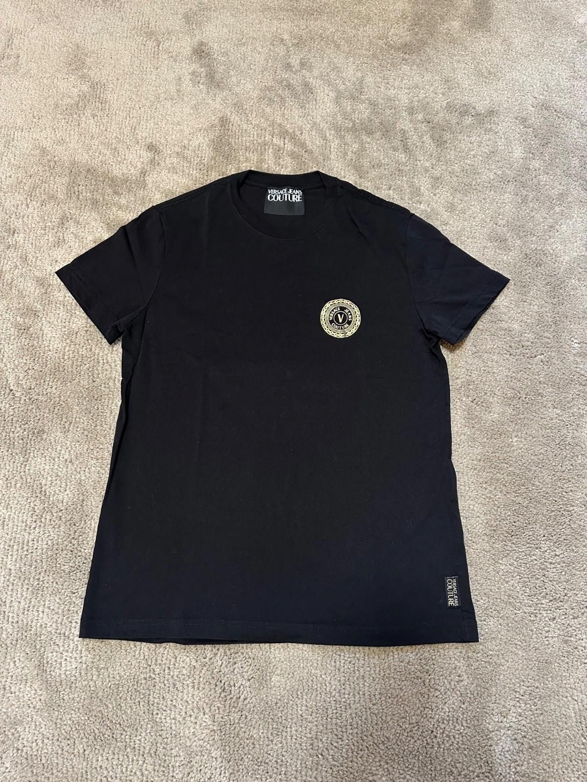 Versace Jeans Couture Versace Jeans Couture Logo T-Shirt Black Gold Size Larg Slim Size US L / EU 52-54 / 3 - 1 Thumbnail