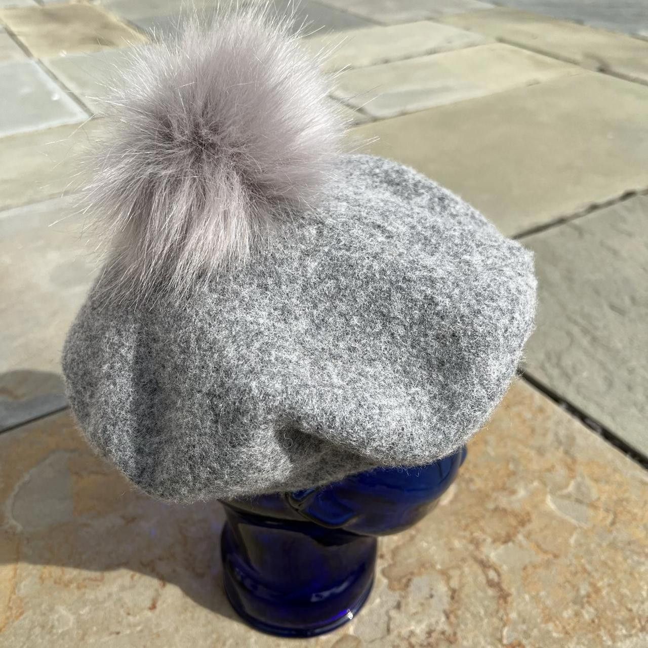 H&M Wool Blend Grey Beret Poof Hat Size ONE SIZE - 6 Thumbnail
