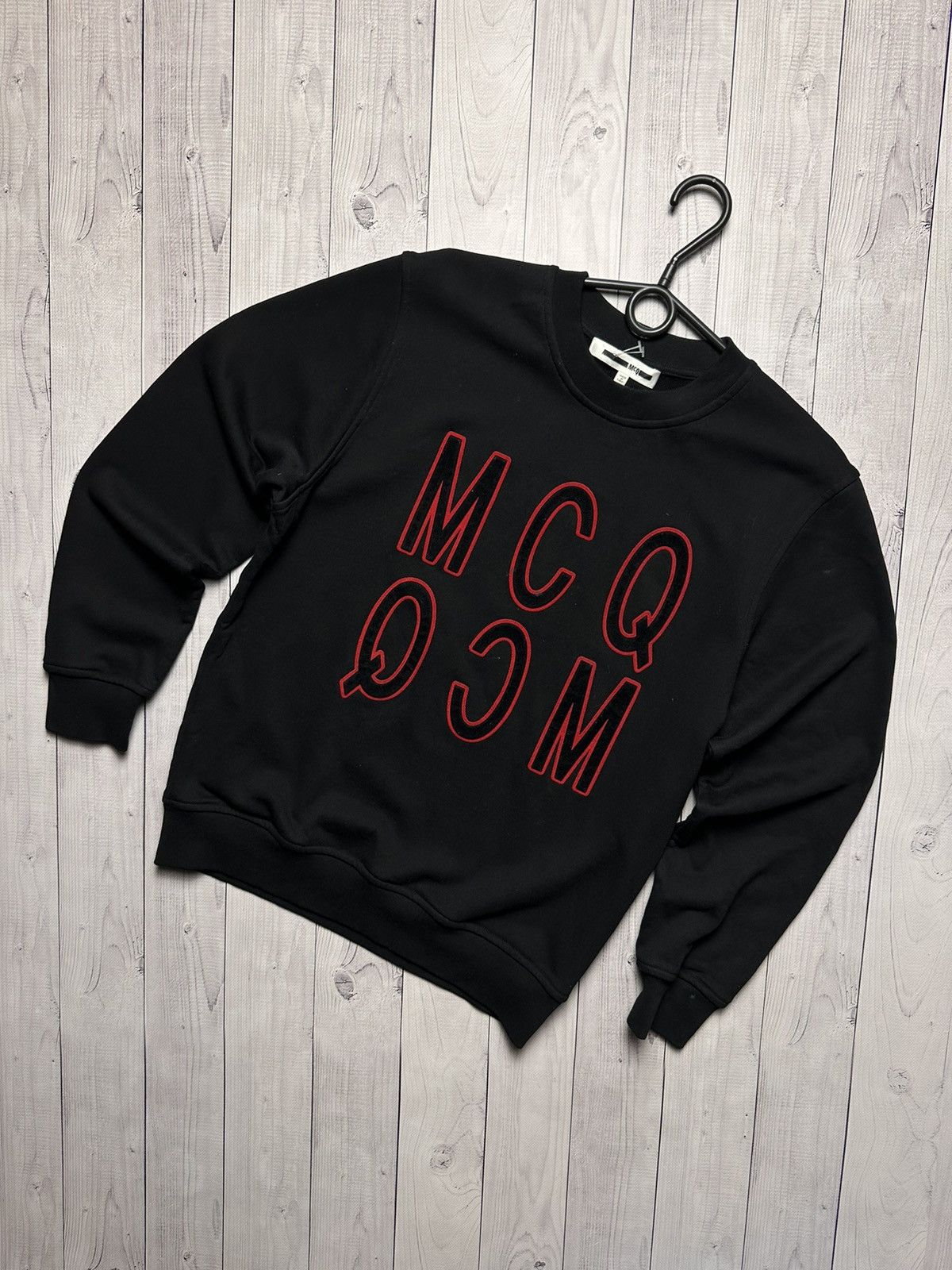 Alexander McQueen × MCQ Alexandr McQueen sweatshirt size M big logo luxury Size US M / EU 48-50 / 2 - 1 Thumbnail