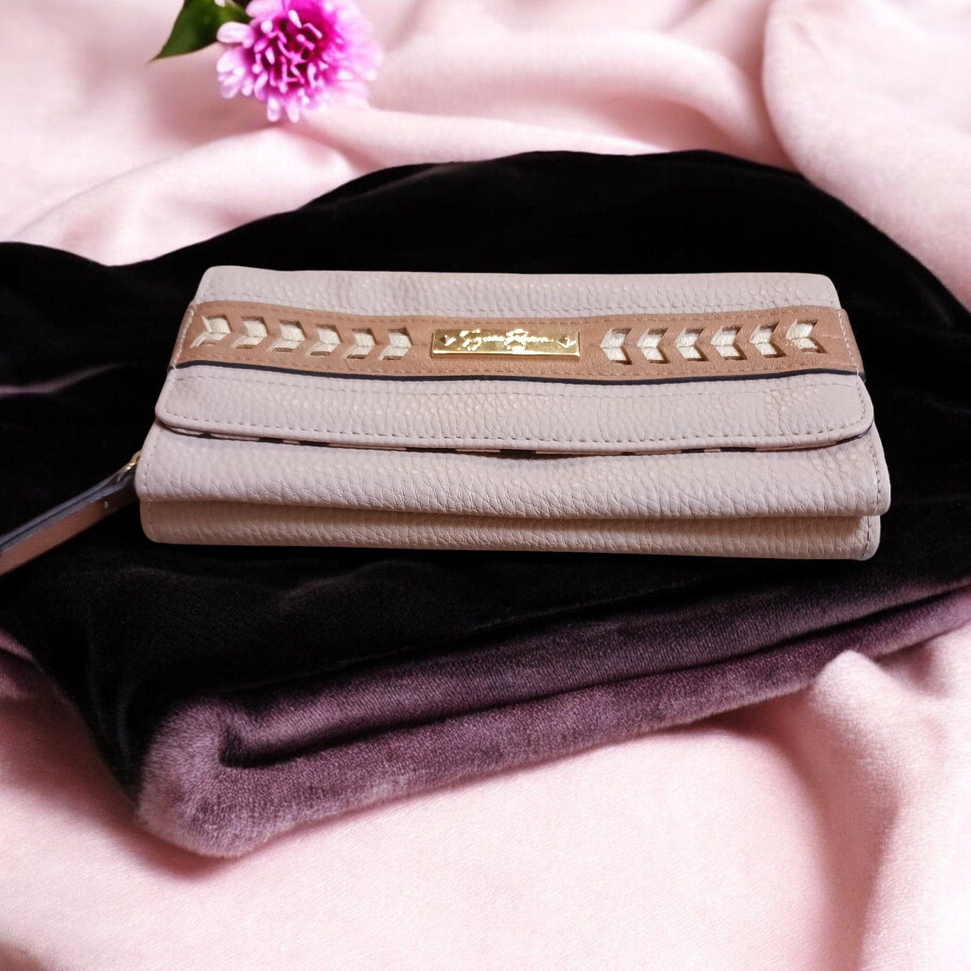 Jessica Simpson Jessica Simpson Dusty Rose Faux Pebbled Leather Wallet Size ONE SIZE - 2 Thumbnail