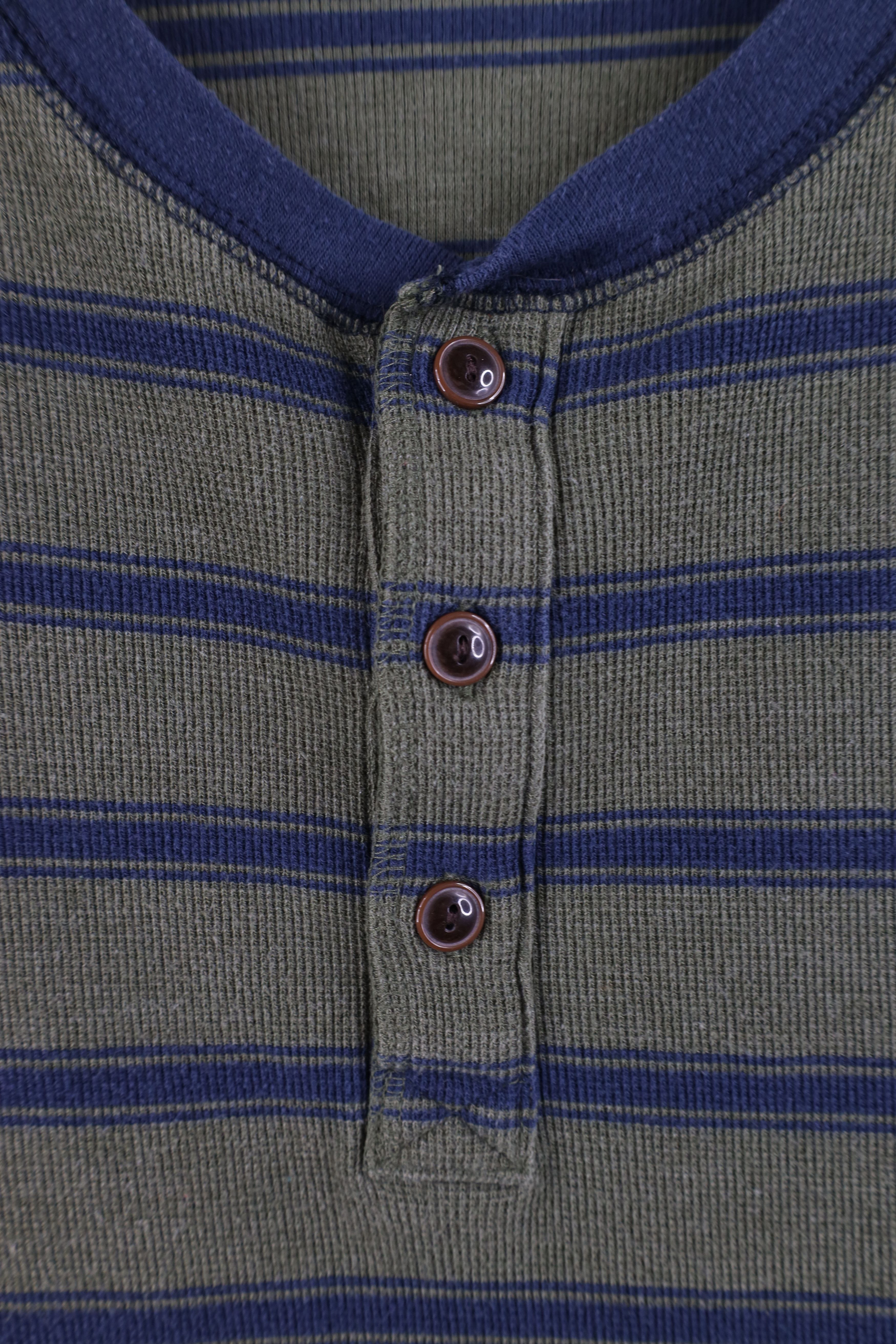 Gap × Vintage Vintage Y2K Gap Waffle Knit Long Sleeve Henley T-Shirt Size US L / EU 52-54 / 3 - 4 Thumbnail