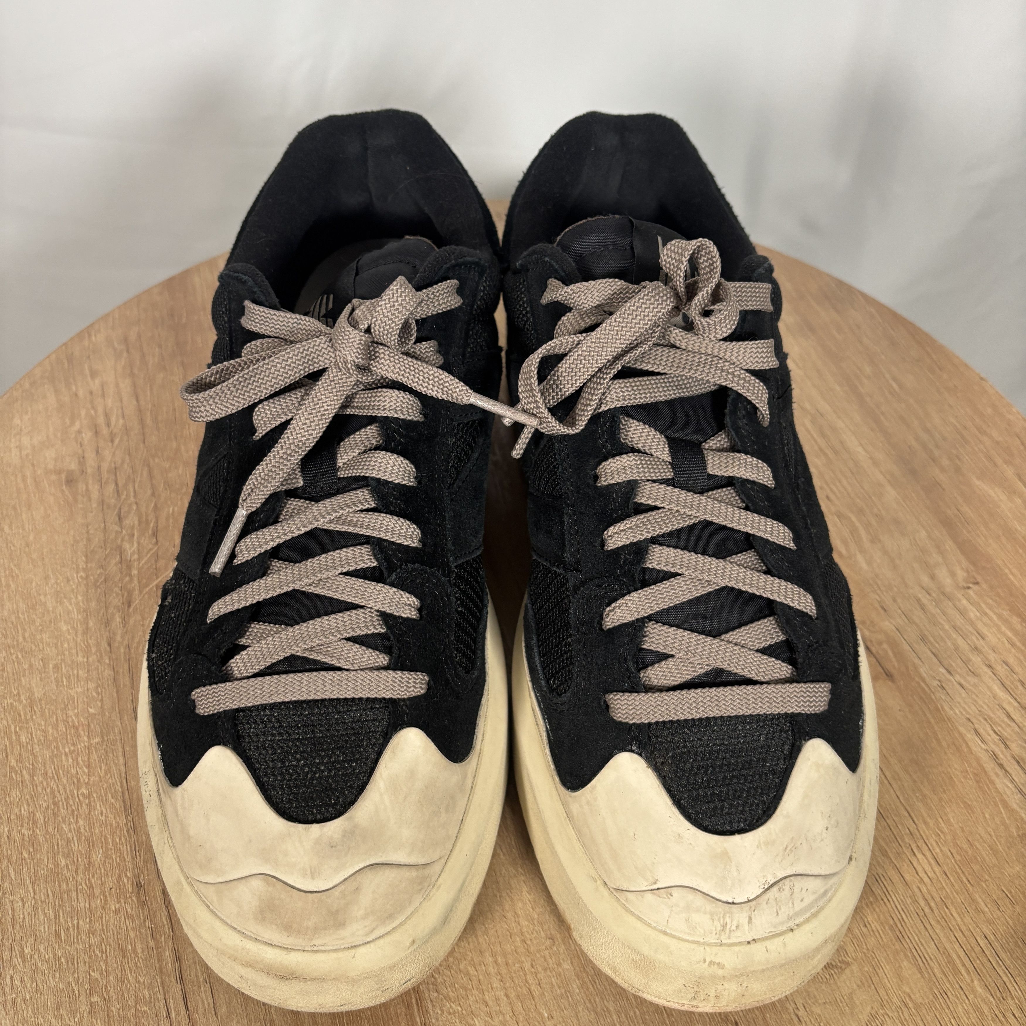 New Balance New Balance CT302 Black Calm Taupe Used 9.5M Size US 9.5 / EU 42-43 - 3 Thumbnail