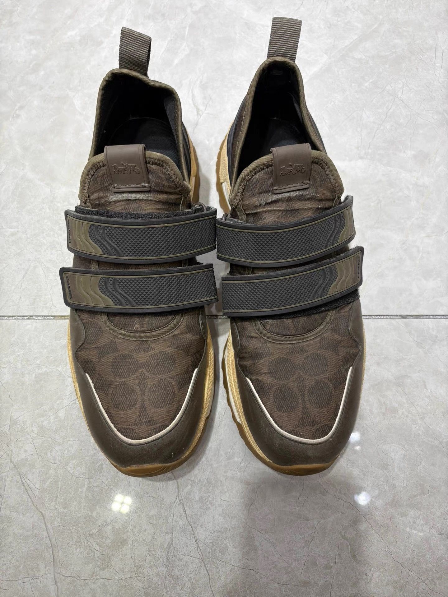 Coach Coach Classic Monogram Men's Shoes K29 Size US 10 / EU 43 - 1 Thumbnail