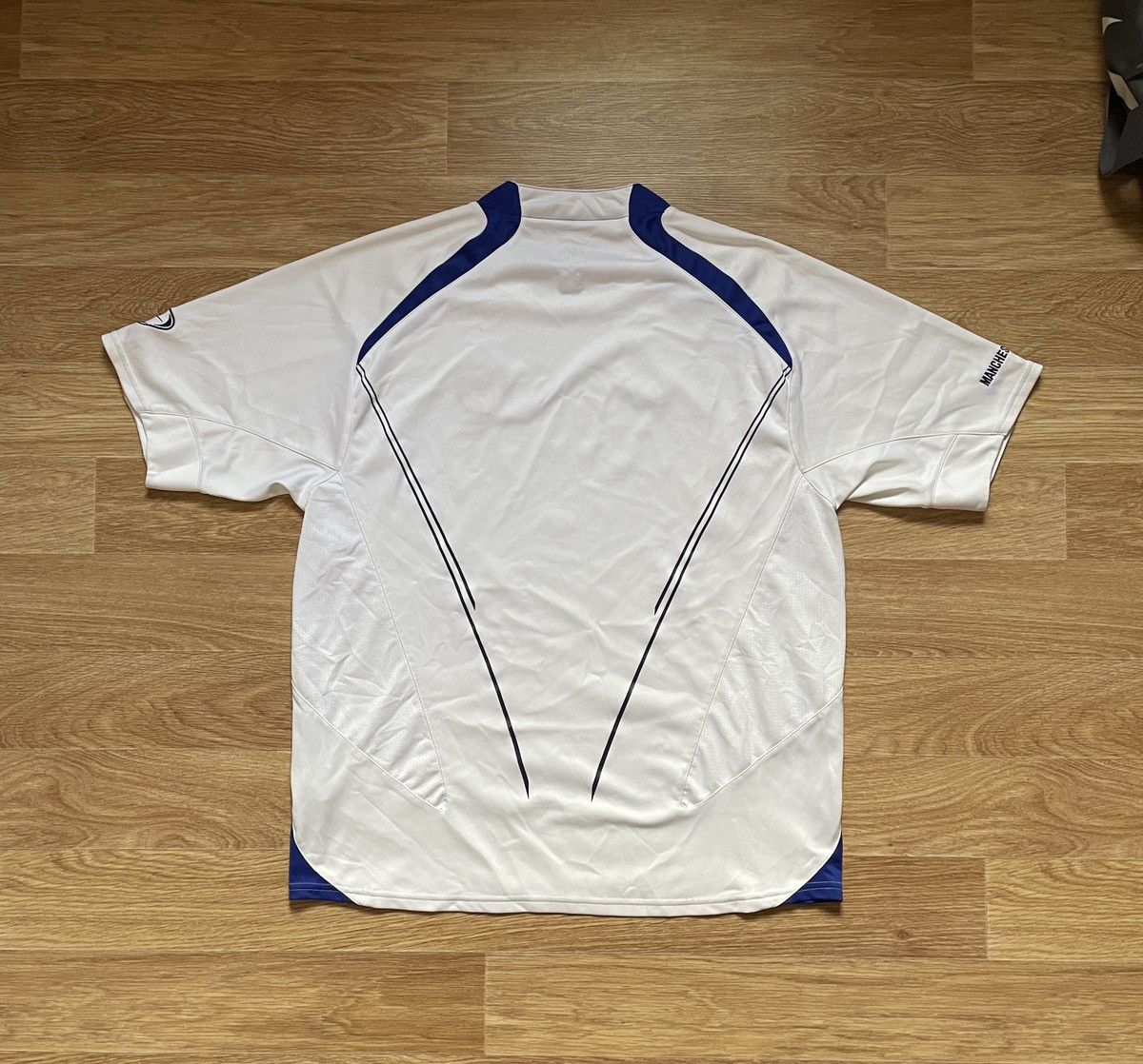 Nike Manchester United Nike Training Football 2005 Soccer Jersey Size US L / EU 52-54 / 3 - 14 Thumbnail