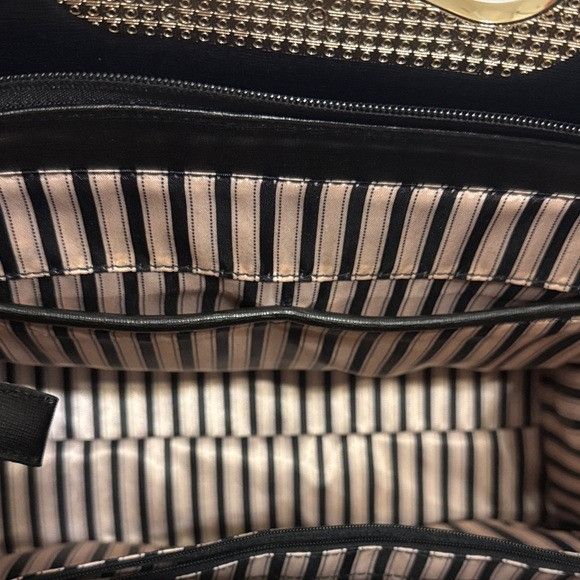 Other MK Dupe Black Croc Embossed Bag with Gold Accents Size ONE SIZE - 6 Thumbnail
