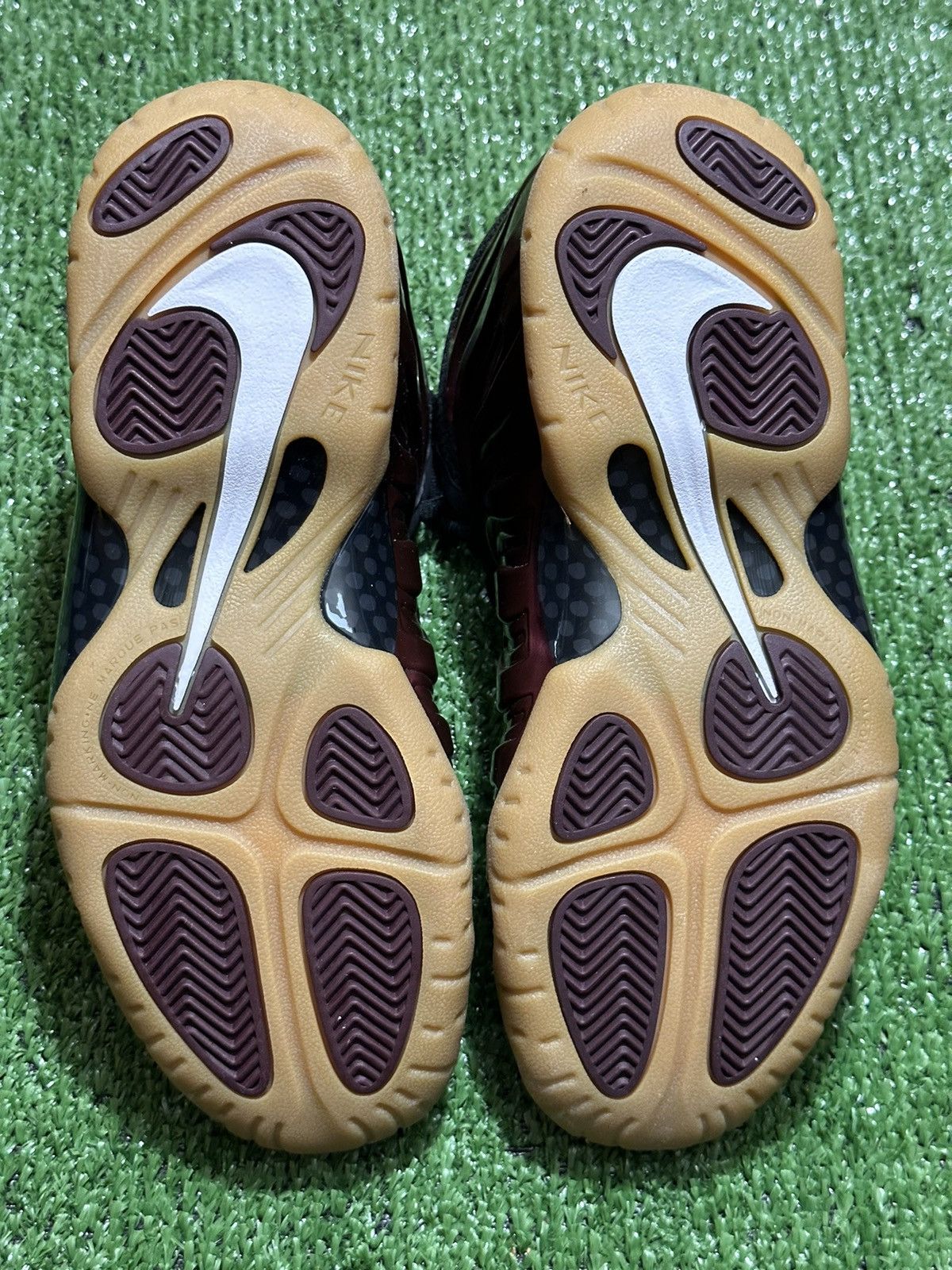 Nike Nike Foamposite One ‘Maroon’ Size US 6 / EU 39 - 5 Thumbnail