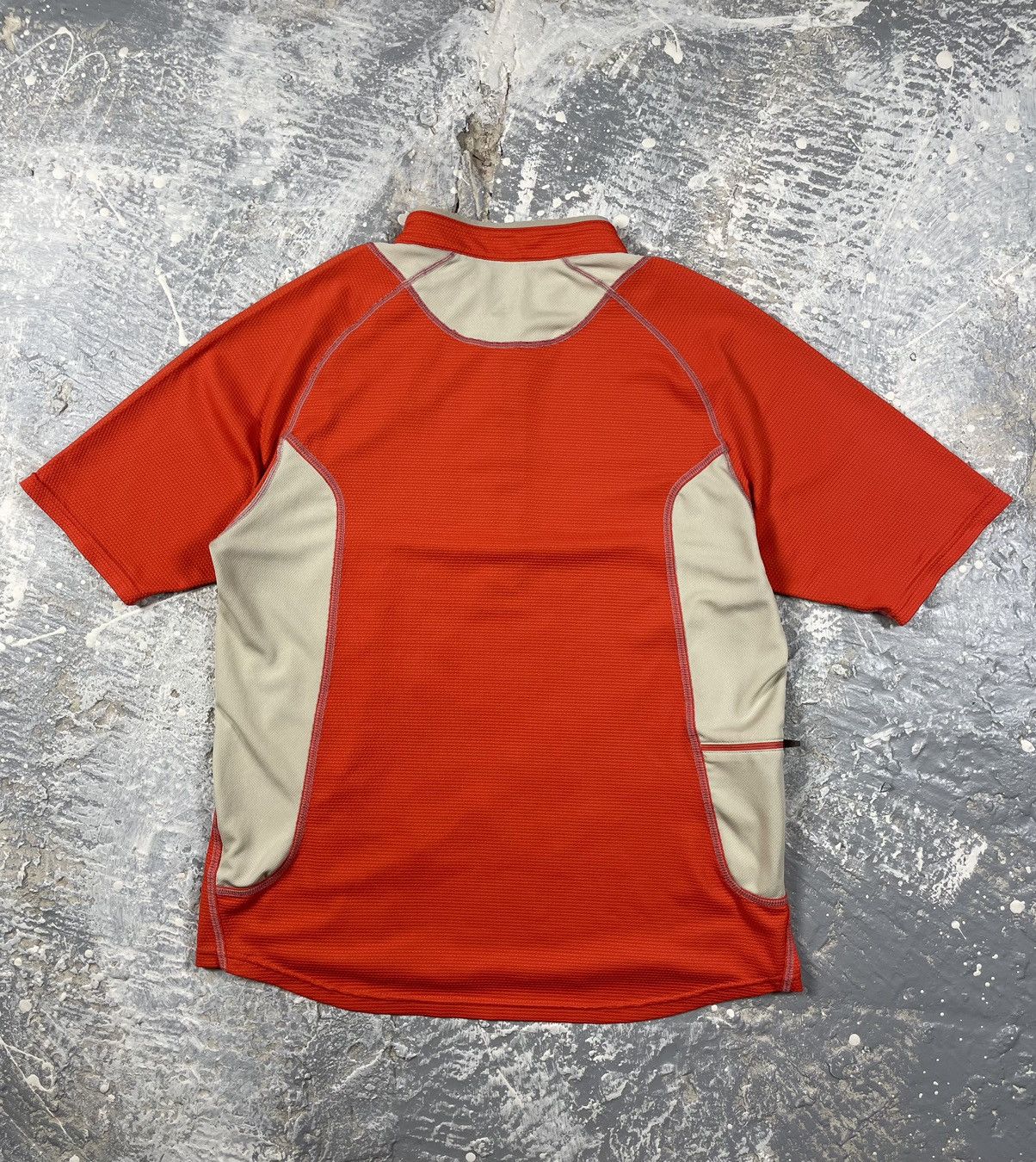 Nike Vintage 00s Nike ACG T-Shirt Size US L / EU 52-54 / 3 - 6 Thumbnail