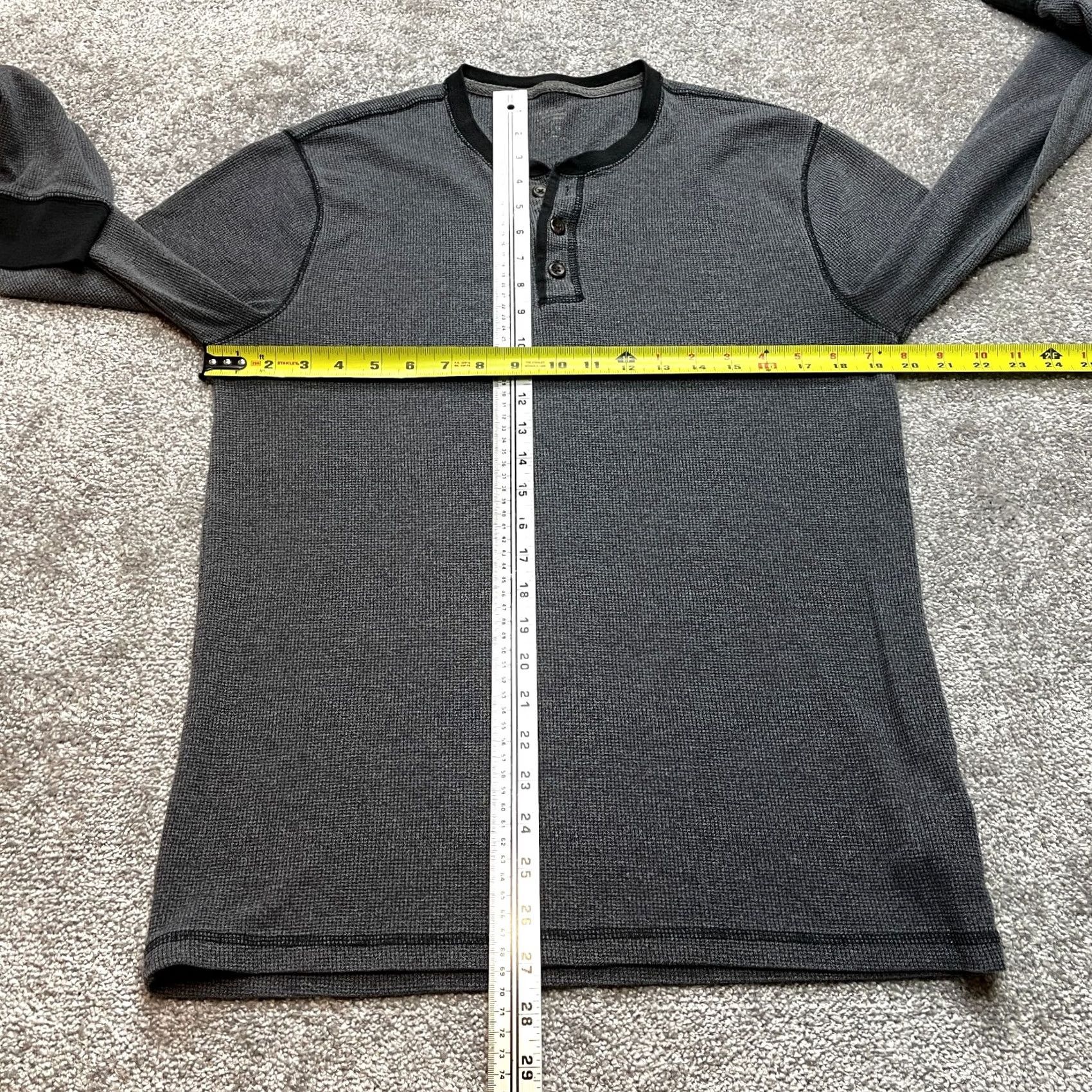 Old Navy Old Navy Mens Long Sleeve T-Shirt Gray Thermal Henley Neck Stretch L Regular Size XS-XL? Size US L / EU 52-54 / 3 - 4 Thumbnail
