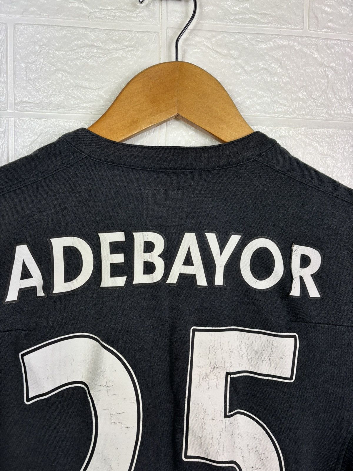 Umbro MANCHESTER CITY 2009 2010 JERSEY UMBRO MEN #25 ADEBAYOR Size US S / EU 44-46 / 1 - 12 Thumbnail