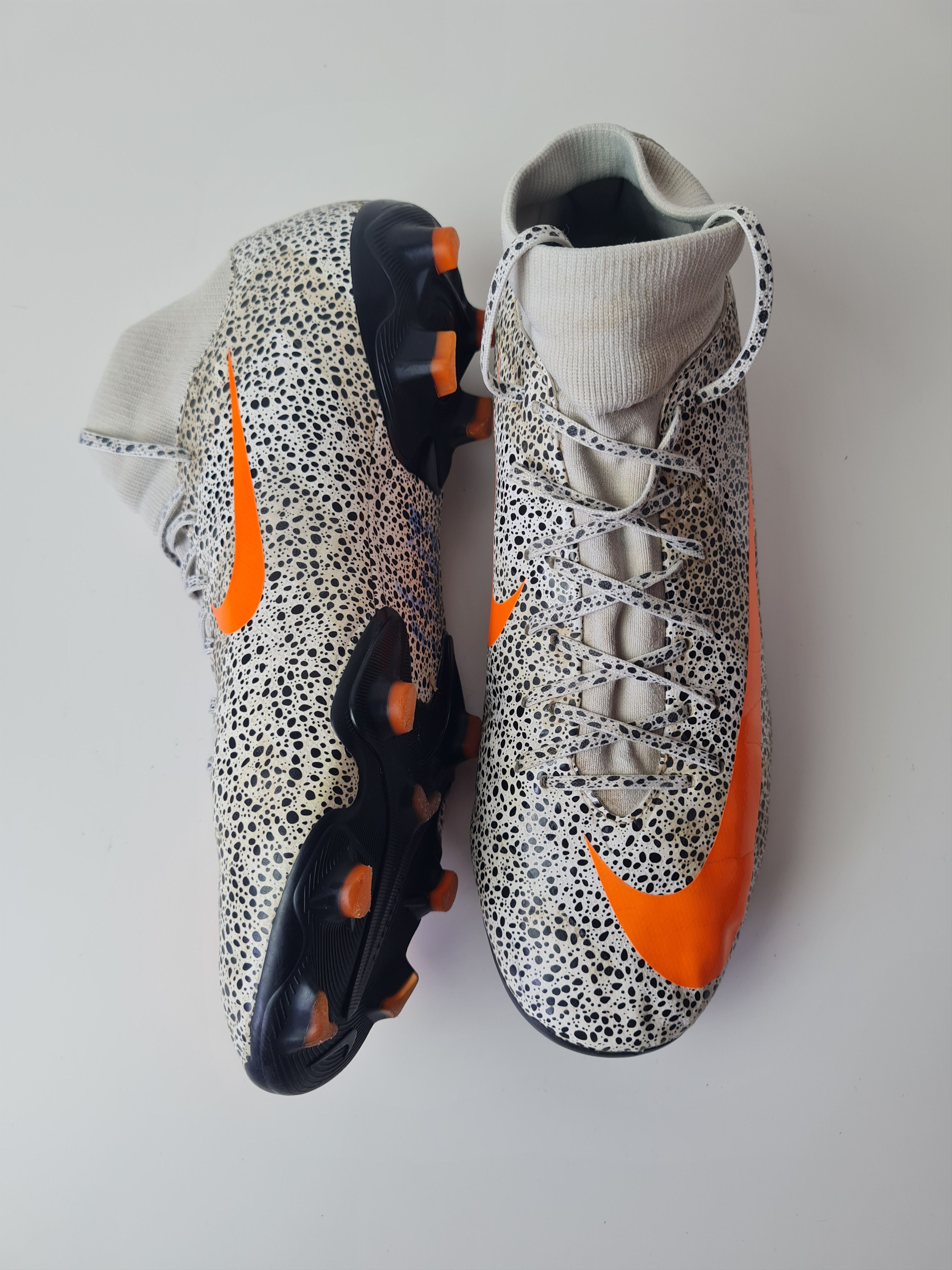 Nike NIKE JR SUPERFLY 7 ACADEMY CR7 FG FOOTBALL BOOTS CLEATS Size US 11 / EU 44 - 14 Thumbnail