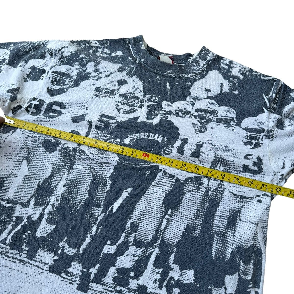 Vintage 90s Notre Dame University Football AOP Graphic Tee rugby Size US L / EU 52-54 / 3 - 9 Thumbnail