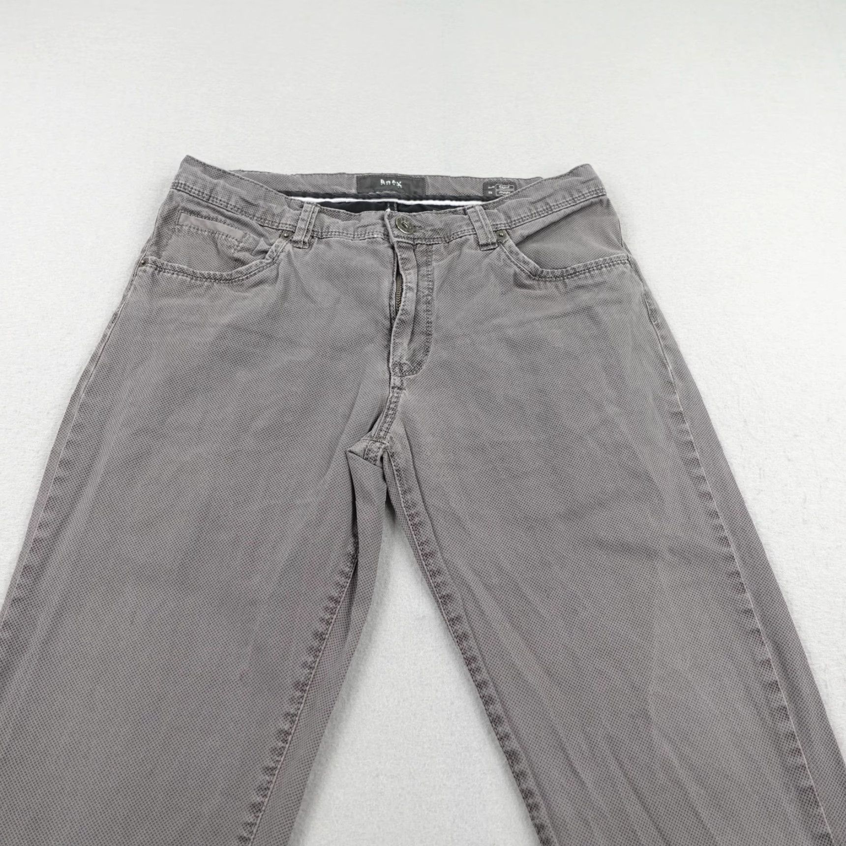 BRAX VINTAGE BRAX Cadiz Pure Slim Straight Fit 5-Pocket Chino Pants Gray Mens 30 x 32 Inseam Slim Flat Front Workwear Casual 90s? Size US 30 / EU 46 - 2 Thumbnail
