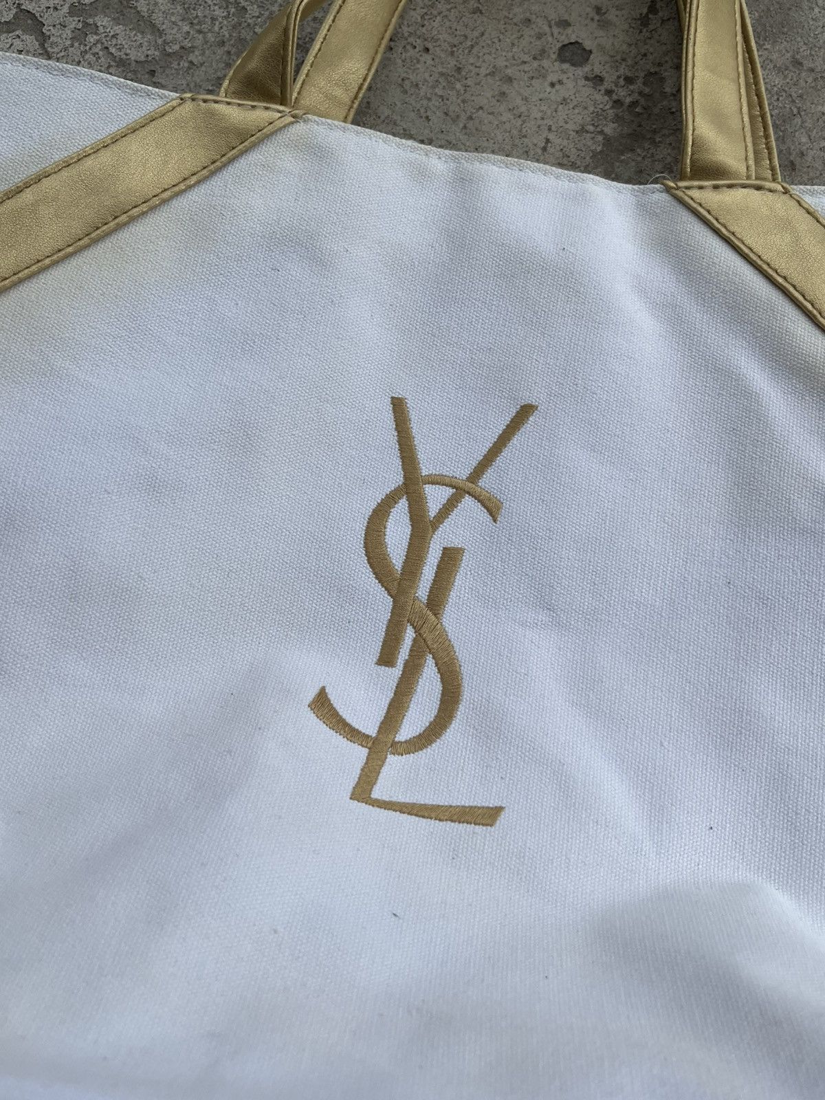Saint Laurent Paris × Yves Saint Laurent Yves Saint Laurent Parfums Big YSL Logo Shoulder Bag Shopper Size ONE SIZE - 2 Thumbnail