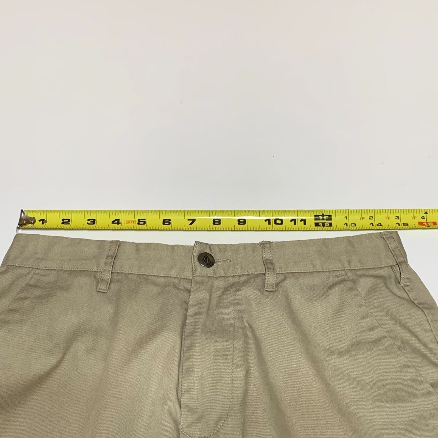 Volcom Volcom Stone 29 x 12" Khaki Weirder Chino Shorts Mens 29 Khaki Beige Flat Front Pockets Logo Vintage No Size US 29 - 3 Thumbnail