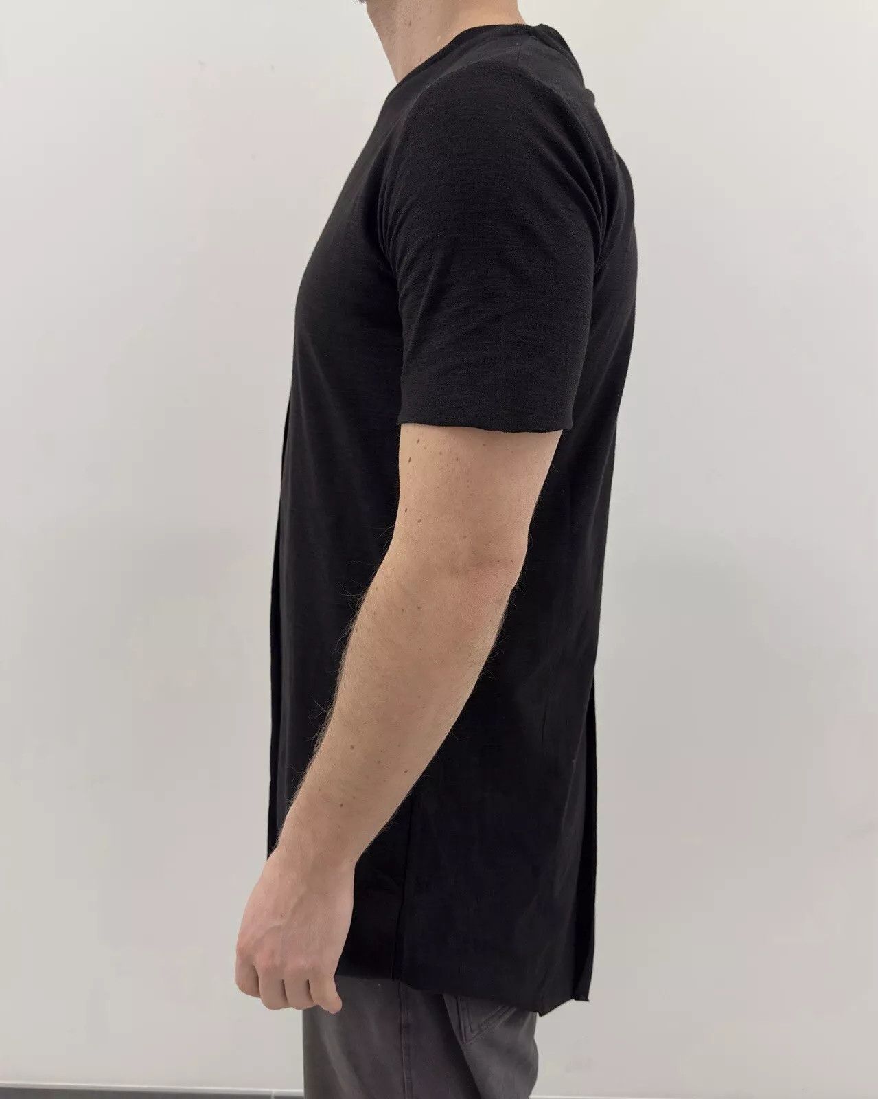 First Aid To The Injured First Aid To The Injured Men T-shirt Asymmetric Avant Garde Size US XS / EU 42 / 0 - 5 Thumbnail