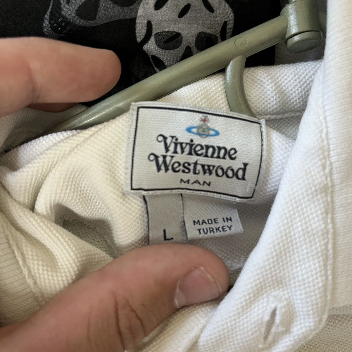 Vivienne Westwood Vivienne Westwood Polo T-Shirt Rare Retro Hype Y2K Size US L / EU 52-54 / 3 - 9 Thumbnail