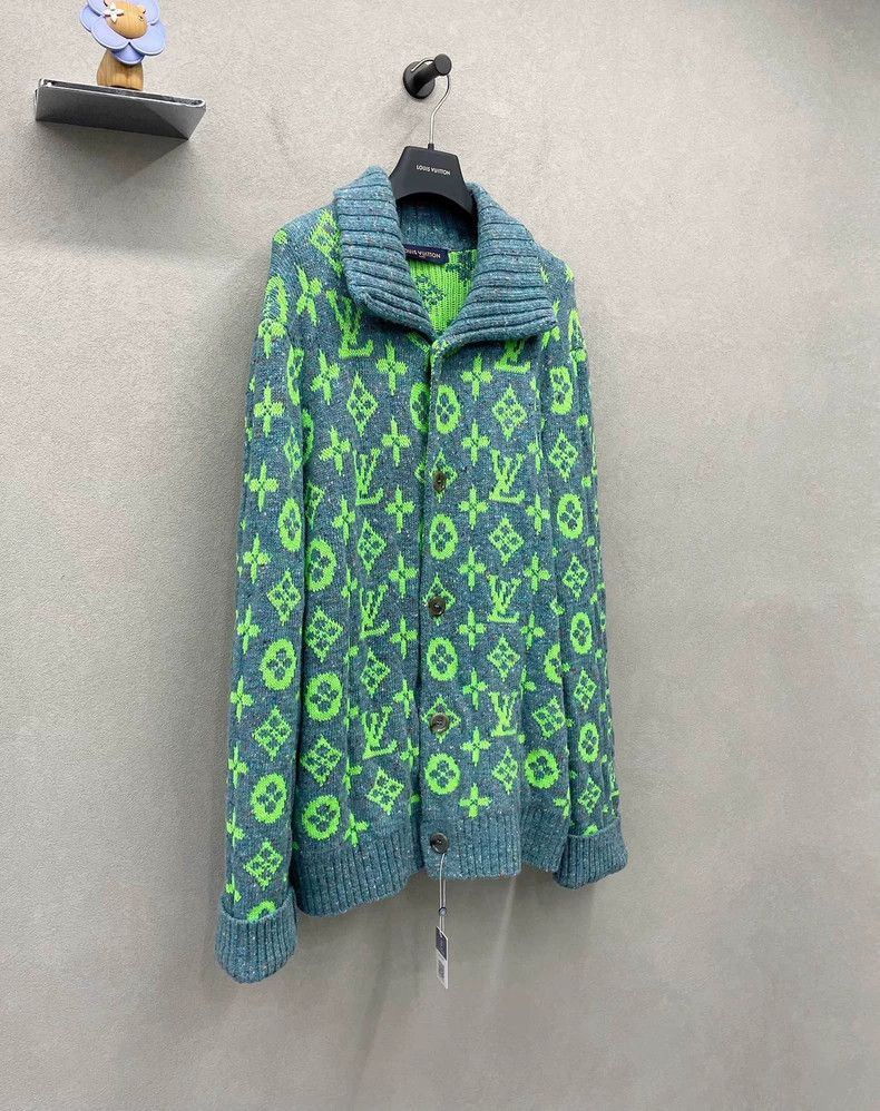 Louis Vuitton Louis Vuitton Year of the Tiger Limited Turquoise Cardigan Size US XXL / EU 58 / 5 - 3 Thumbnail