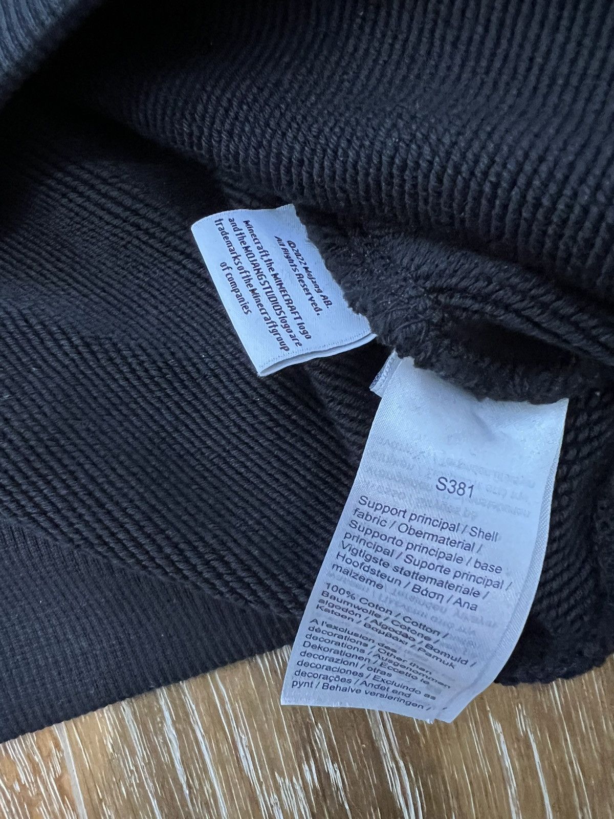 Lacoste WOMEN'S LACOSTE LIVE X MINECRAFT ORGANIC FLEECE HOODIE DRESS Size M / US 6-8 / IT 42-44 - 3 Thumbnail