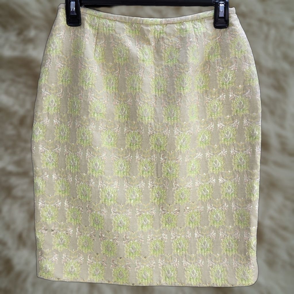 Vintage Lafayette 148 NY Gold Green Brocade Metallic Pencil Skirt Sz 2 Floral Embossed Knee Length Womens Clean Condition Size 26" / US 2 / IT 38 - 1 Thumbnail