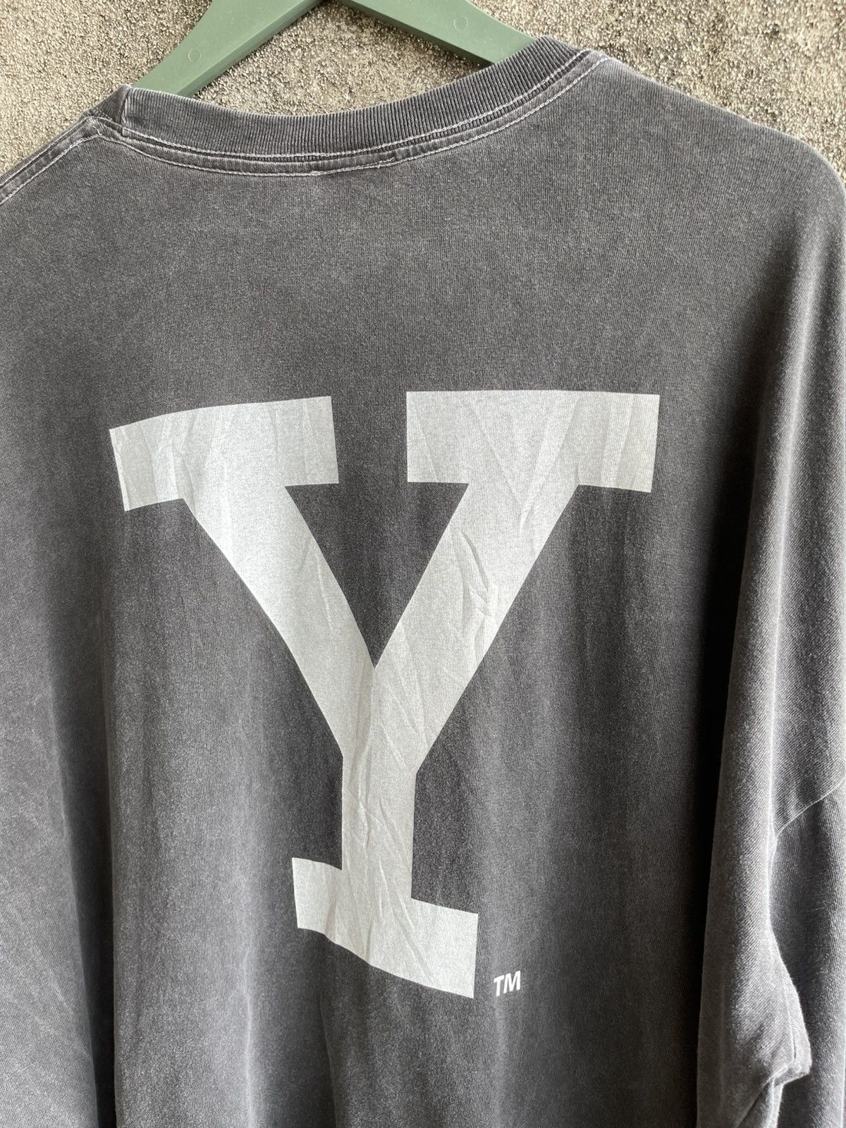 Champion Vintage’90s🔥YALE UNIVERSITY🔥Big Logo Sun Faded L/S Tshirt Size US XXL / EU 58 / 5 - 12 Thumbnail