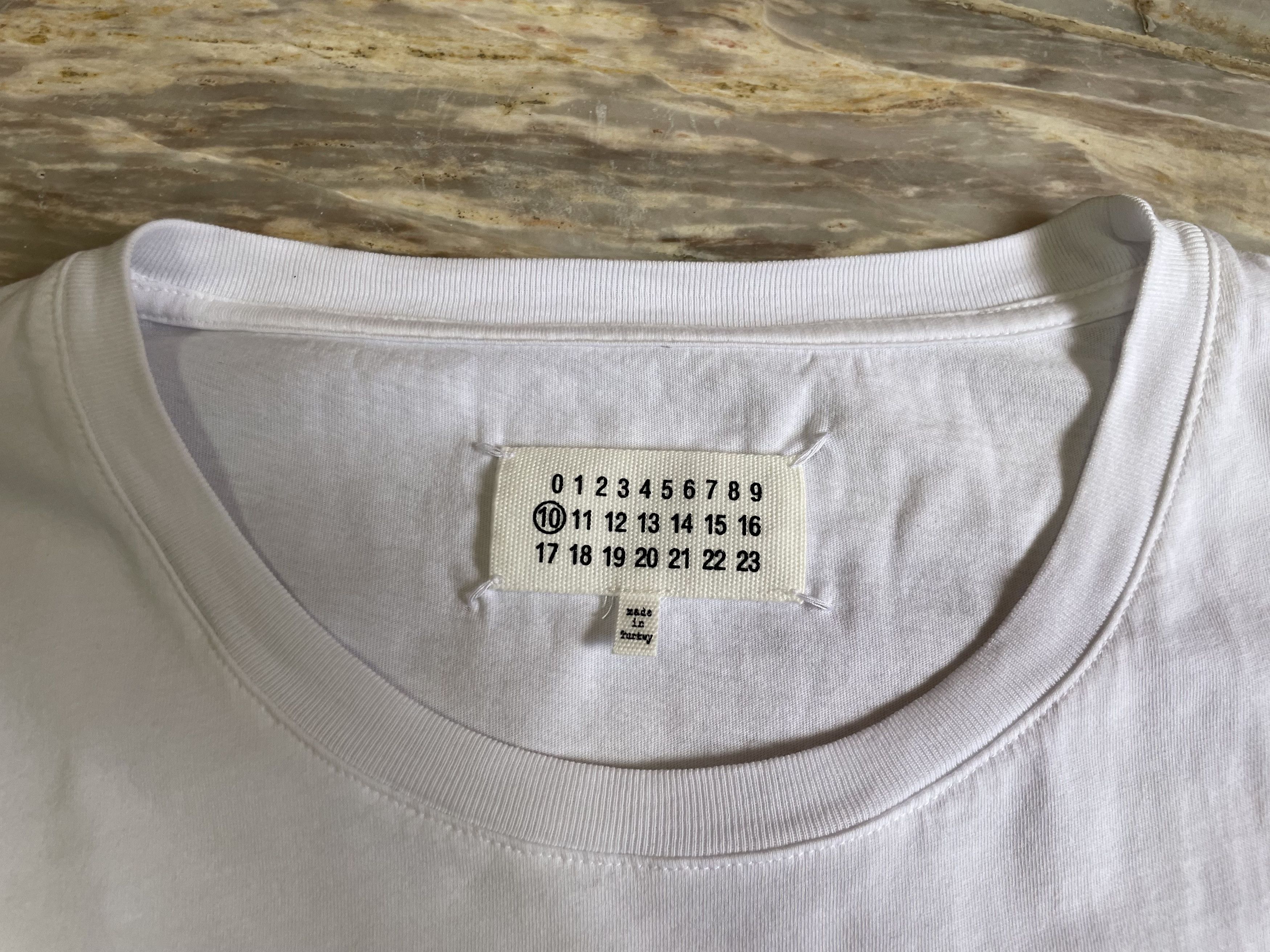 Maison Margiela Maison Margiela Plain Tee Size US M / EU 48-50 / 2 - 4 Thumbnail