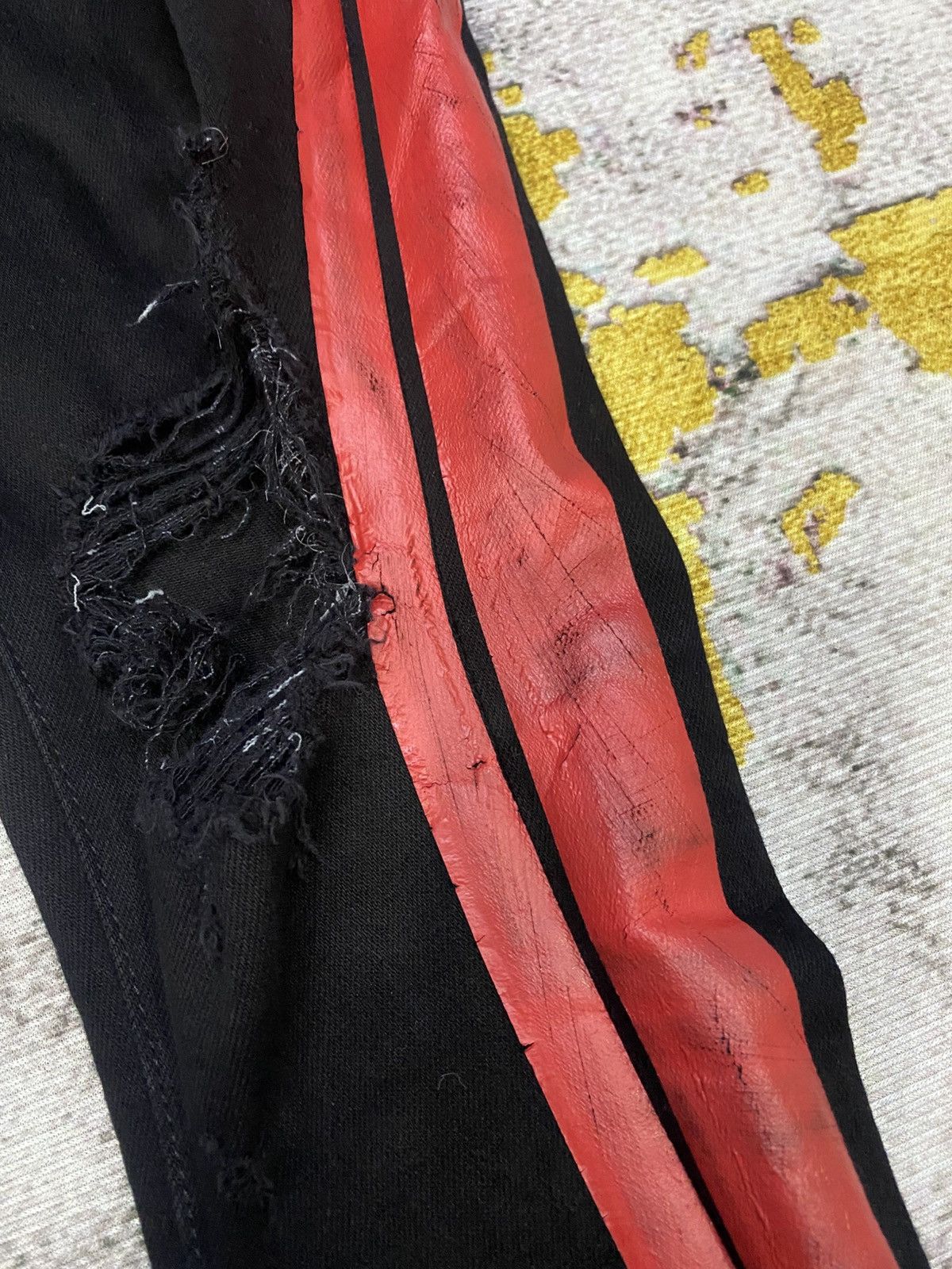 Amiri Amiri Black And Red Strip Pants Size US 32 / EU 48 - 6 Thumbnail