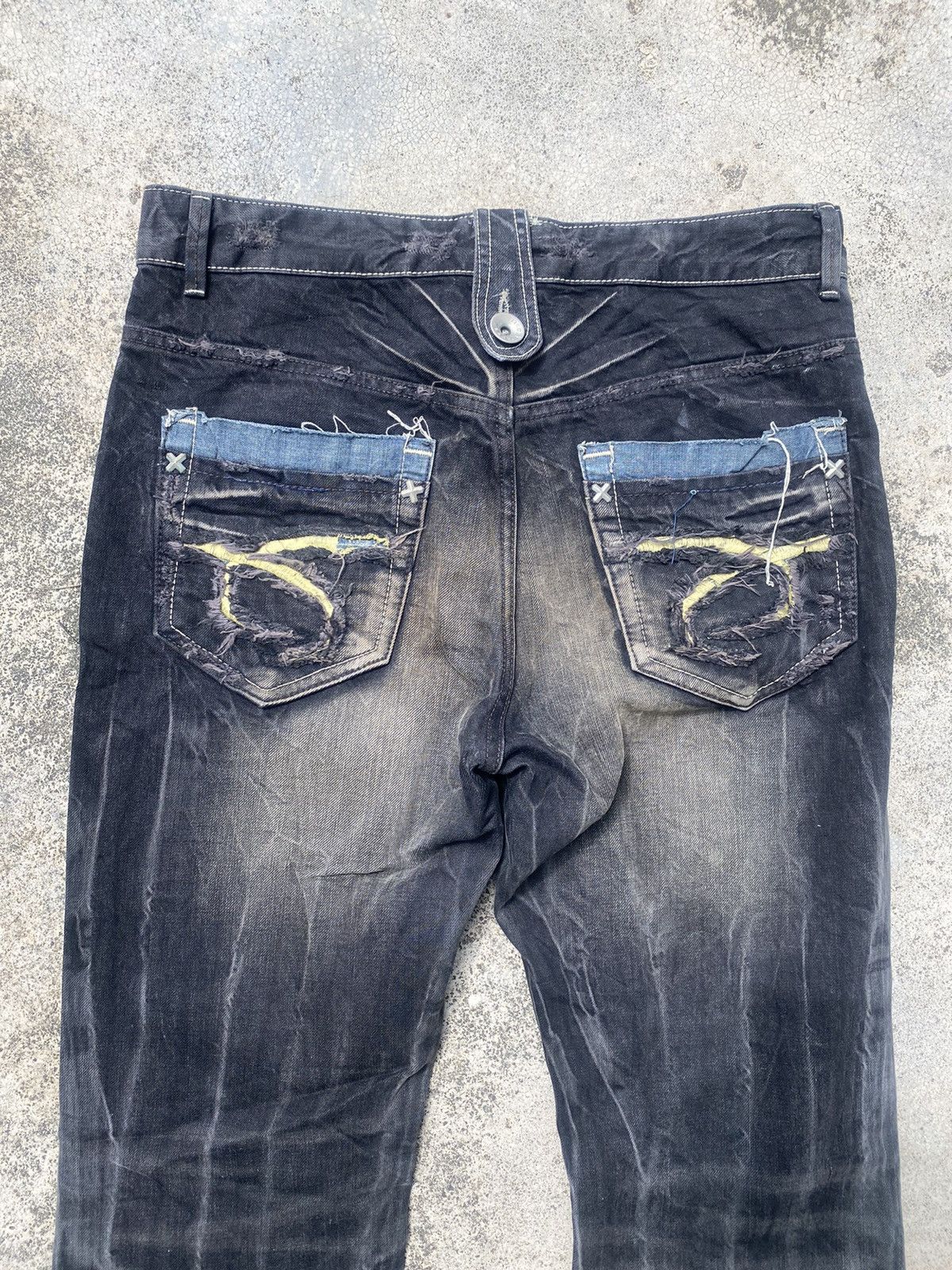 If Six Was Nine × Japanese Brand Red Pepper Faded Clawmark Boro Straight cut Jeans Size US 32 / EU 48 - 16 Thumbnail