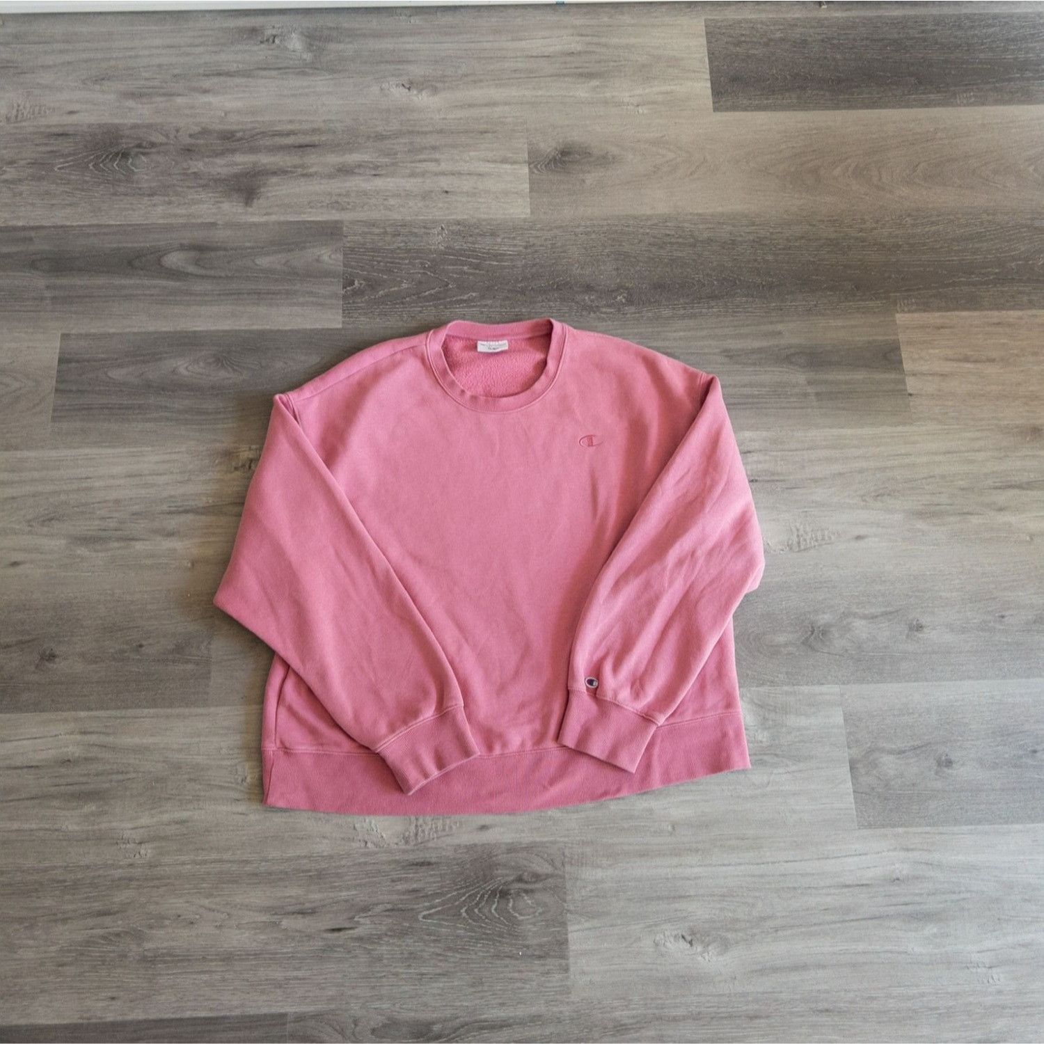 Champion Champion Pink Sweatshirt XL Size Made In Vietnam Soft Fleece Size XL / US 12-14 / IT 48-50 - 1 Thumbnail