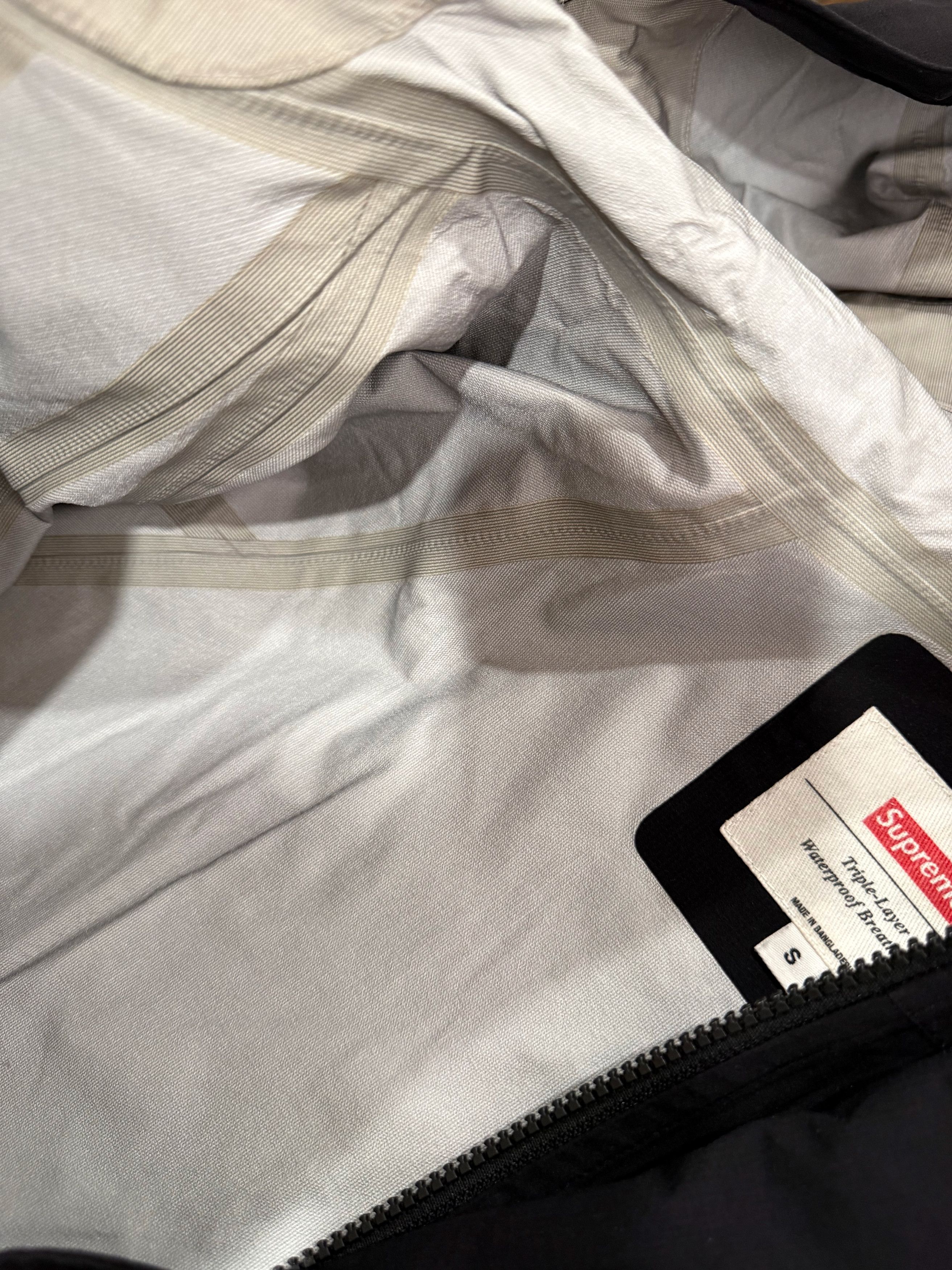 Supreme Apex Taped Seam Jacket Size US S / EU 44-46 / 1 - 5 Thumbnail