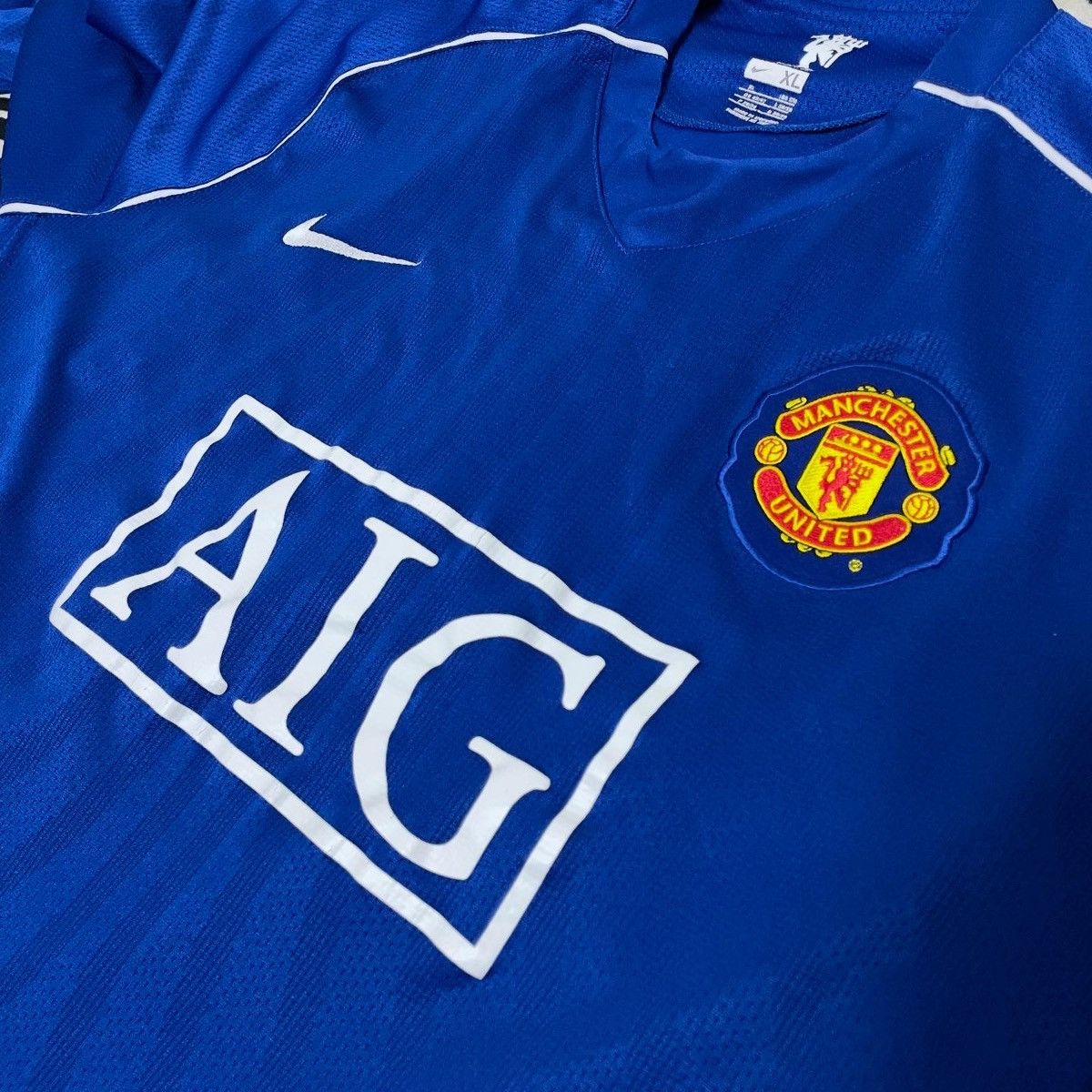 Nike Retro Jersey- Manchester United 2007/2008 Home T-shirt Size US XL / EU 56 / 4 - 4 Thumbnail