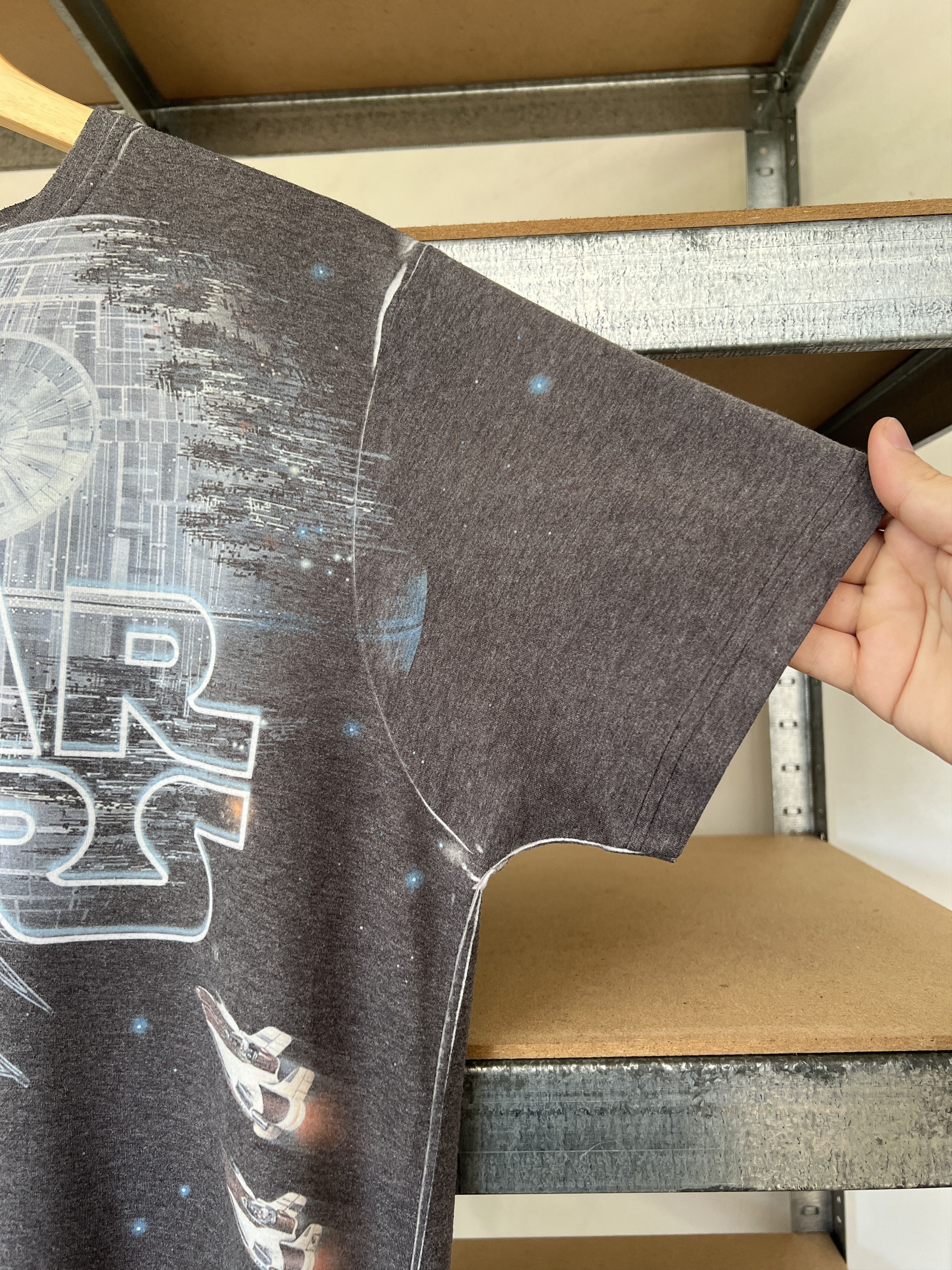 Vintage Vintage 2000s Star Wars All Over Print Movie T-shirt Size US L / EU 52-54 / 3 - 9 Thumbnail