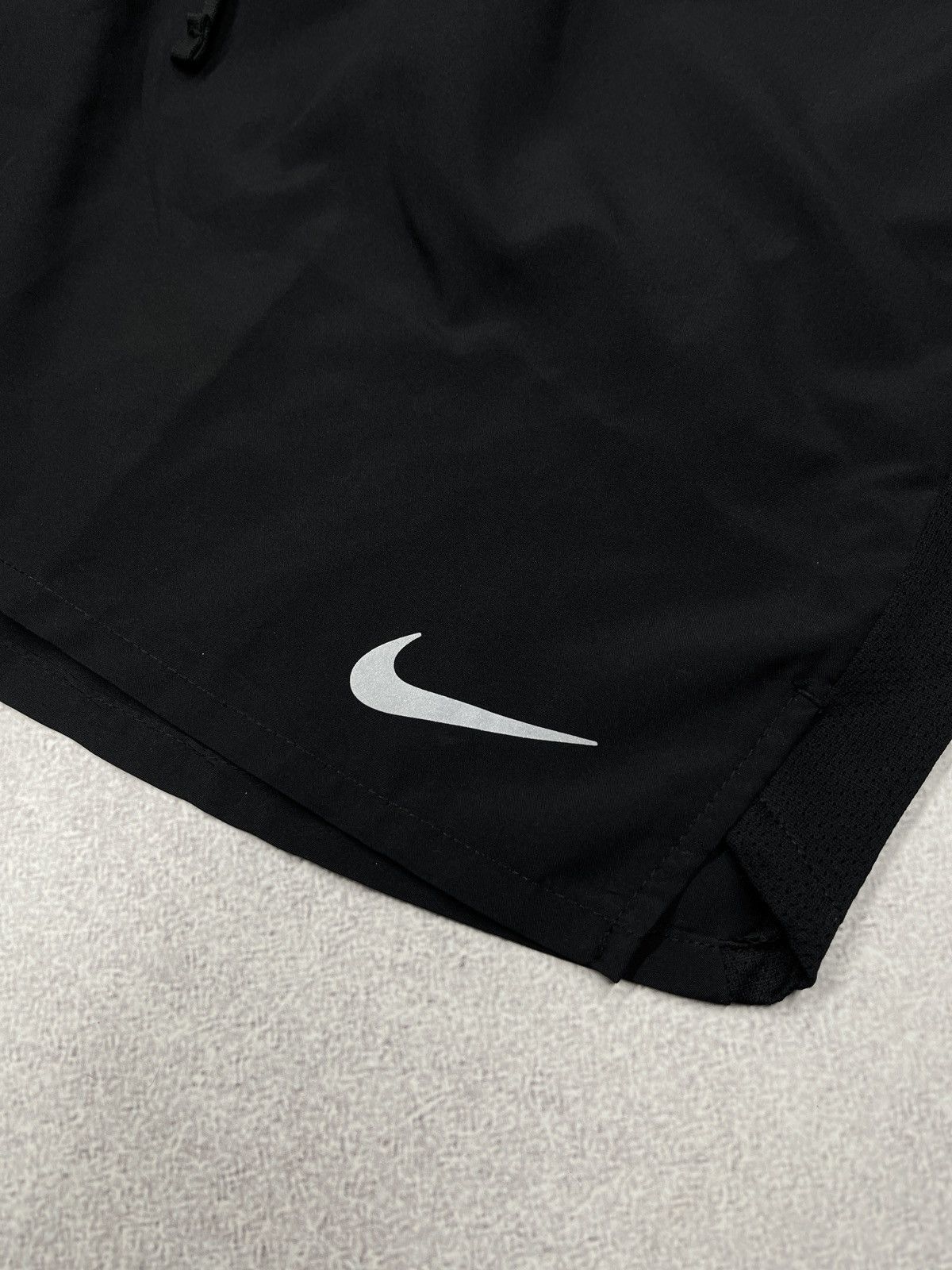 Nike Mens Nike Challenge Dri Fit Black Shorts Drill Y2K ACG TECH Size US 36 / EU 52 - 5 Thumbnail