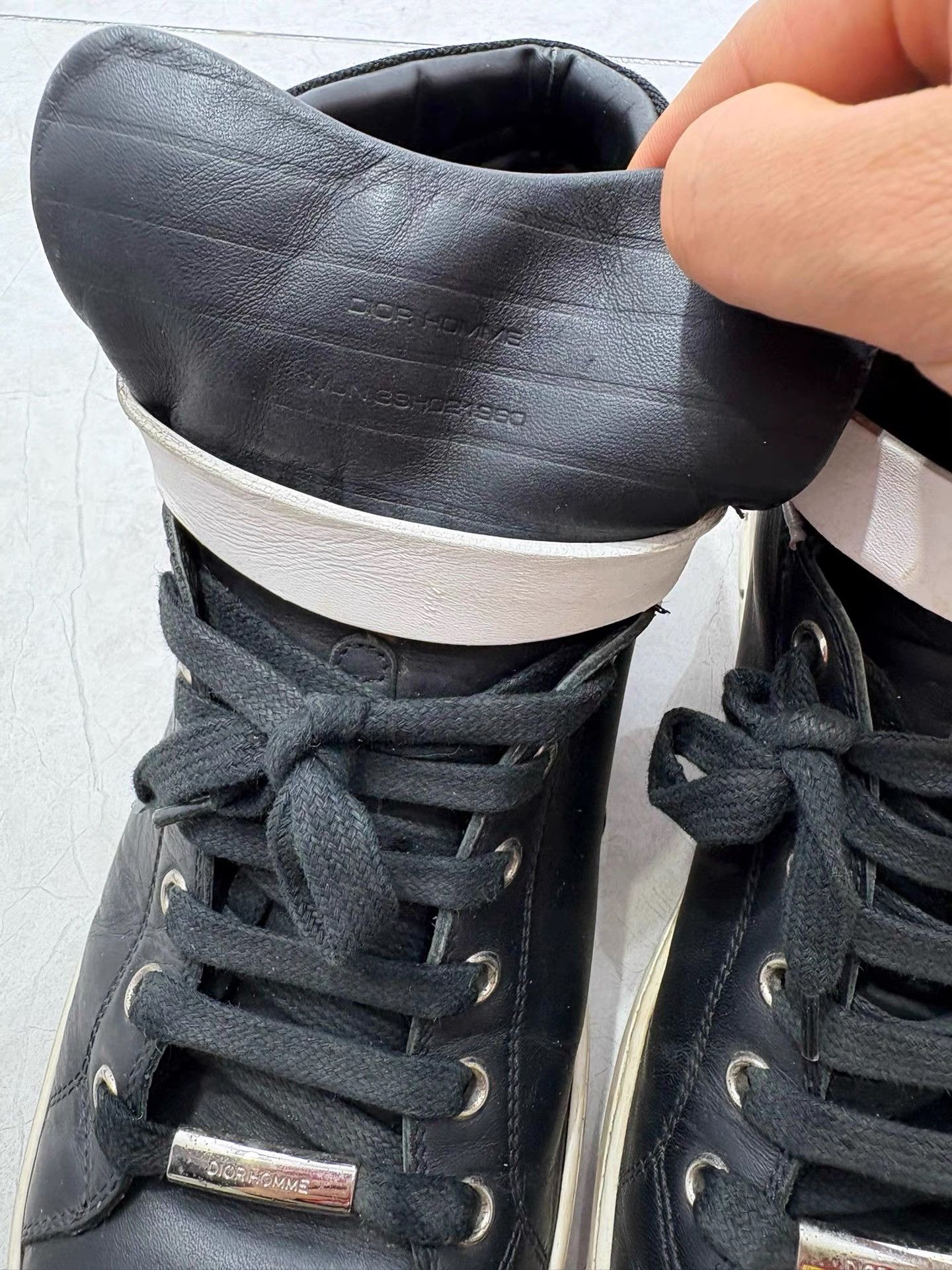 Dior Dior Men's Black Leather High-top Casual Shoes K29 Size US 9 / EU 42 - 8 Thumbnail
