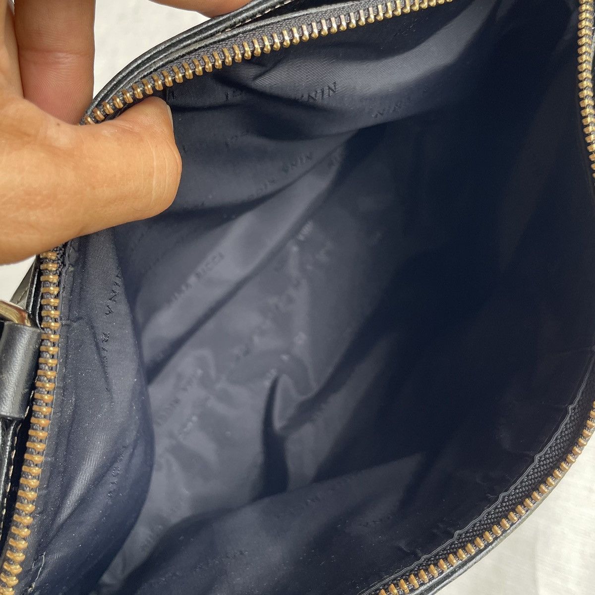 Leather × Nina Ricci Nina Ricci Black Leather Handbag Size ONE SIZE - 19 Thumbnail