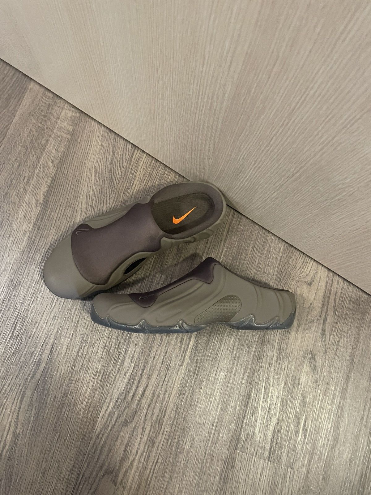 Nike Nike Cloqposite Size US 9 / EU 42 - 6 Thumbnail
