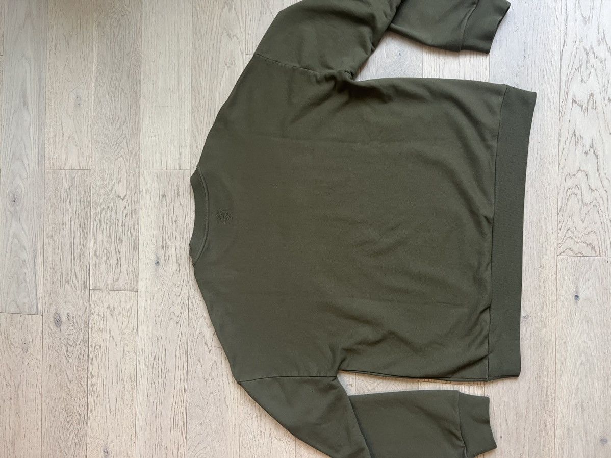 Louis Vuitton Louis Vuitton 'Lovers' Olive Green Crewneck Size US XXL / EU 58 / 5 - 2 Thumbnail