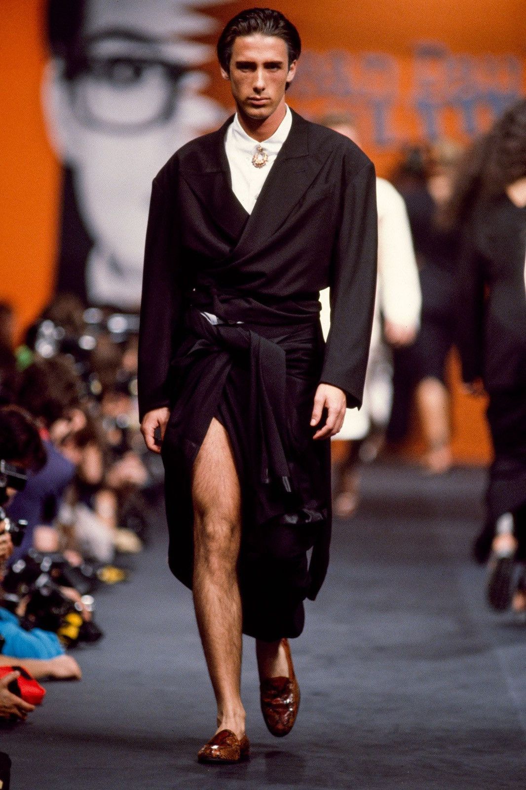 Jean Paul Gaultier Jean Paul Gaultier 1980's Peak Lapel Opened Wide Coat Size US M / EU 48-50 / 2 - 9 Thumbnail