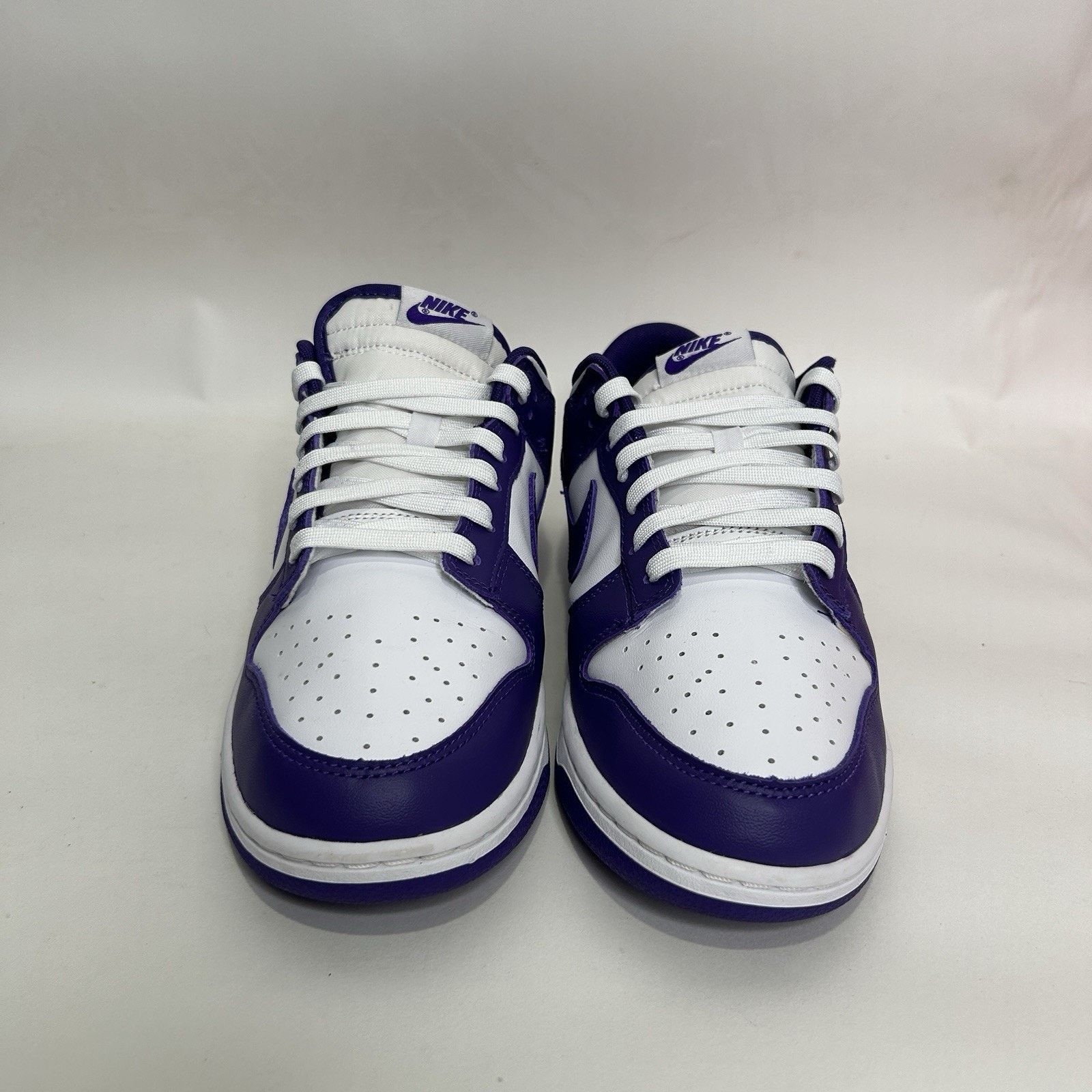 Nike Nike Dunk Low Retro "Championship Court Purple" Size US 9.5 / EU 42-43 - 2 Thumbnail