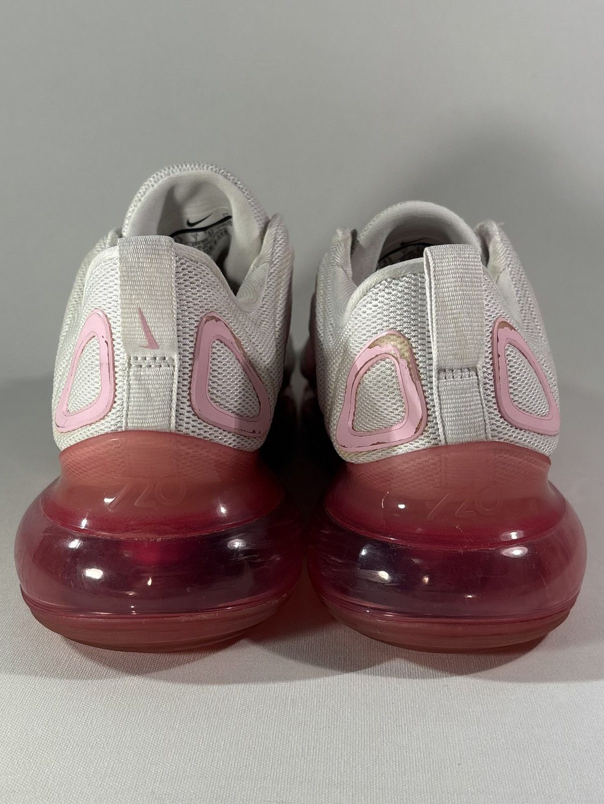 Nike Nike Air Max 720 White And Pink Athletic Shoes Women's 9.5 Size US 9.5 / IT 39.5 - 7 Thumbnail
