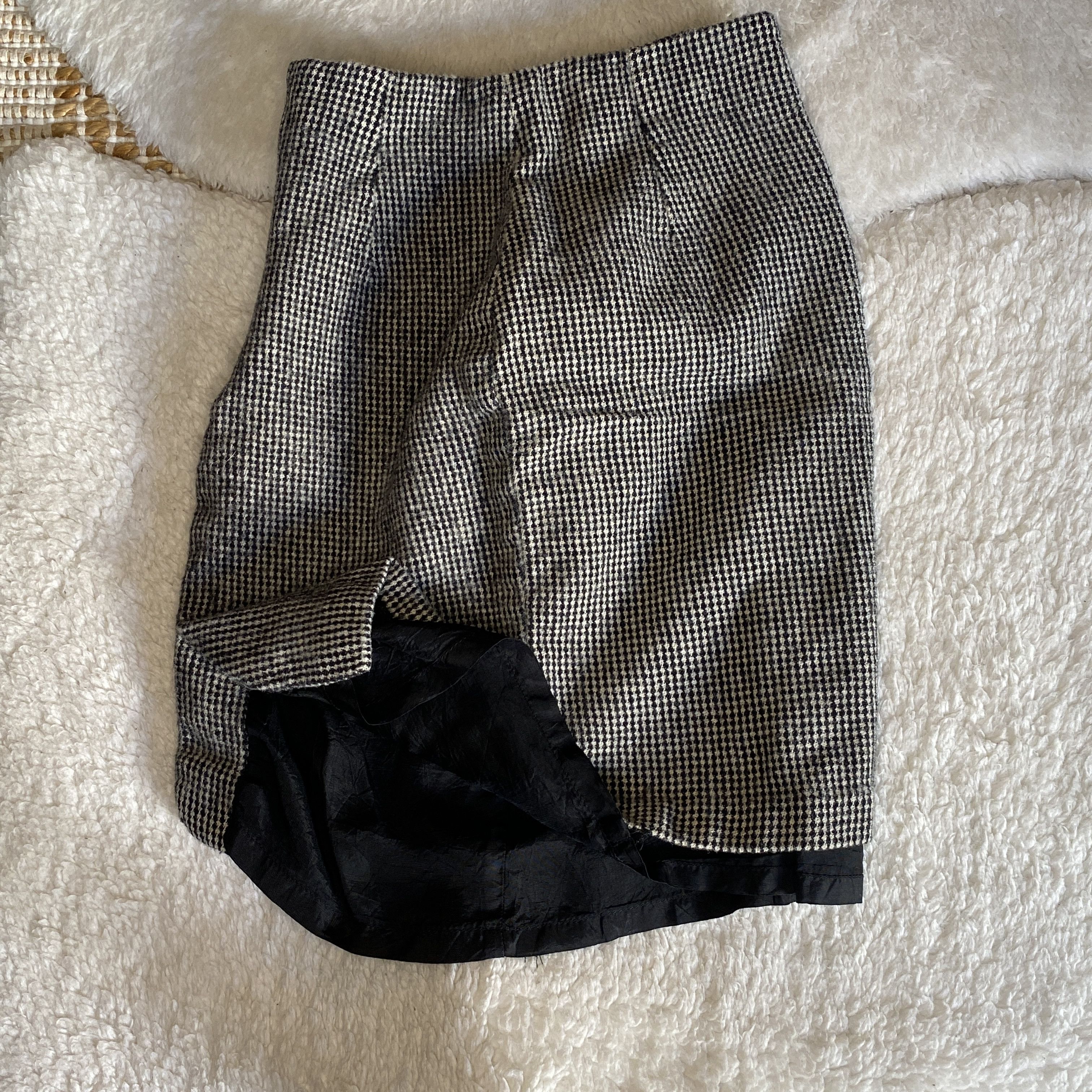 Ann Taylor Vintage Ann Taylor Petite Houndstooth Wool Pencil Skirt Size 26" / US 2 / IT 38 - 2 Thumbnail