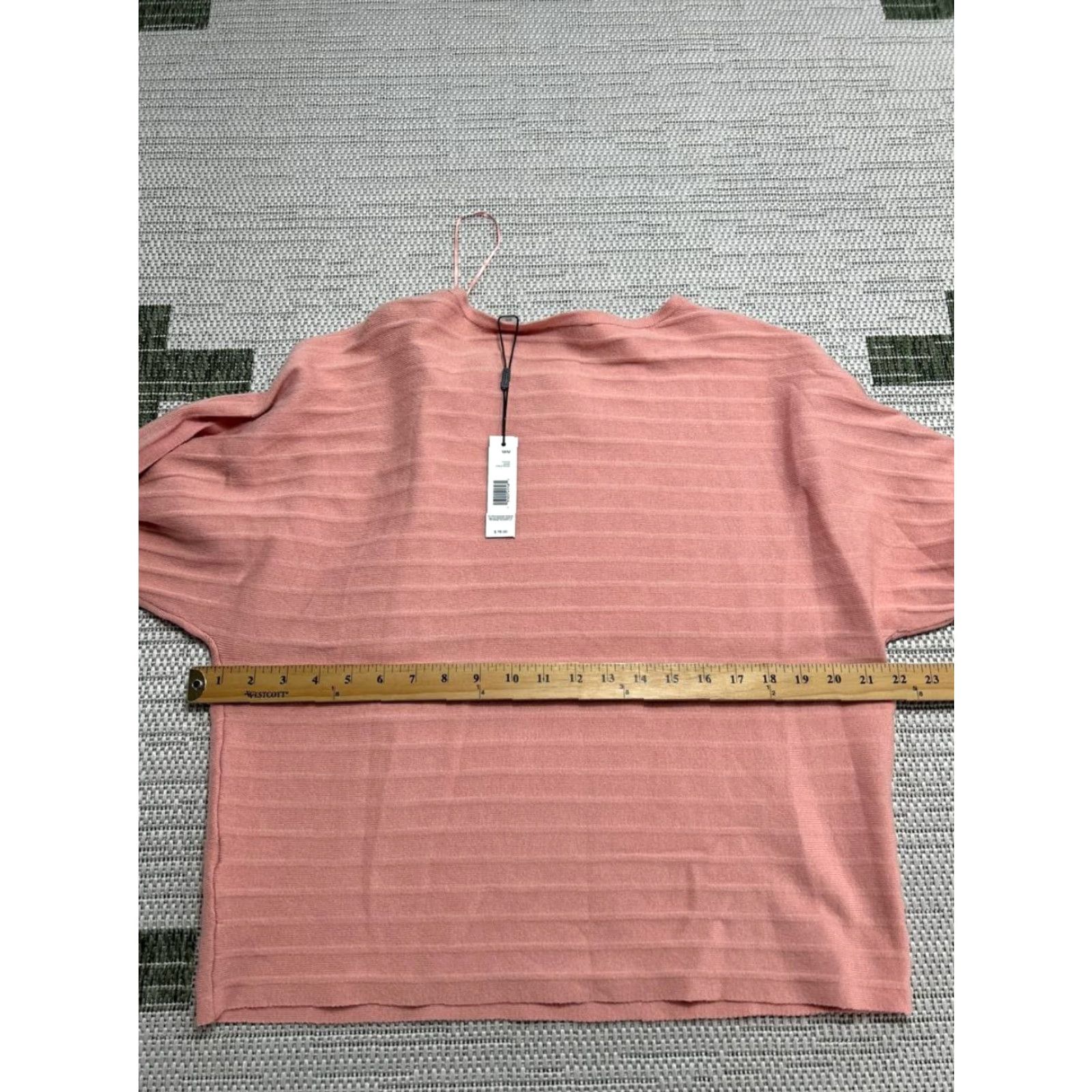 Vintage Tahari Sweater Womens Medium Pink Viscose Blend KnIT Boat Neck Casual Pullover Knit Dolman Sleeve Long Sleeve Size M / US 6-8 / IT 42-44 - 5 Thumbnail