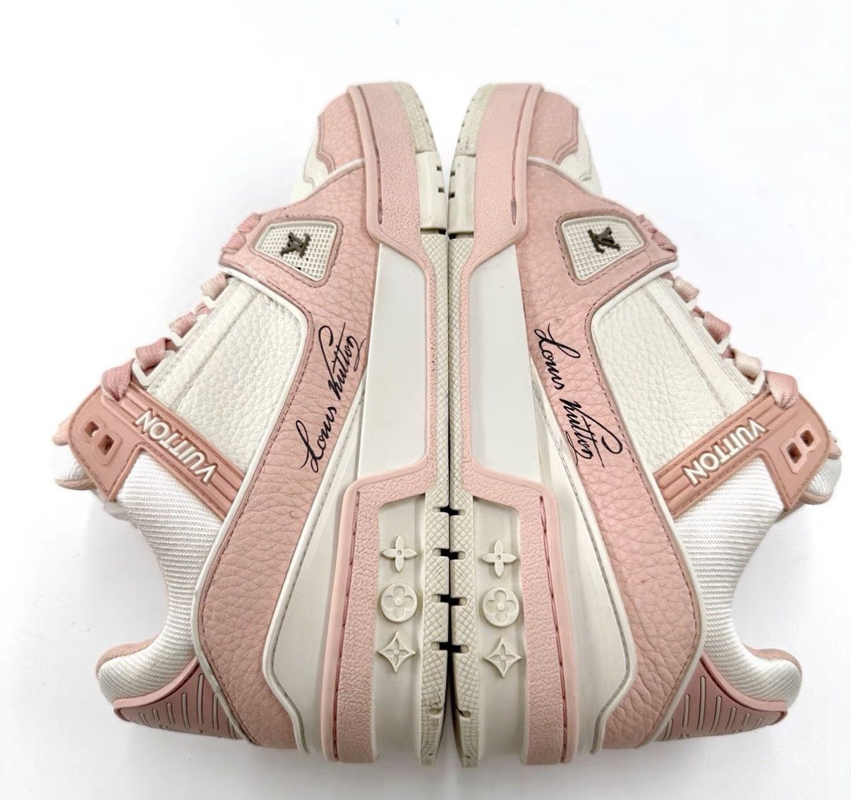 Louis Vuitton Louis Vuitton Trainer Pink White Lychee Grain Sneakers K12 Size US 6.5 / IT 36.5 - 8 Thumbnail