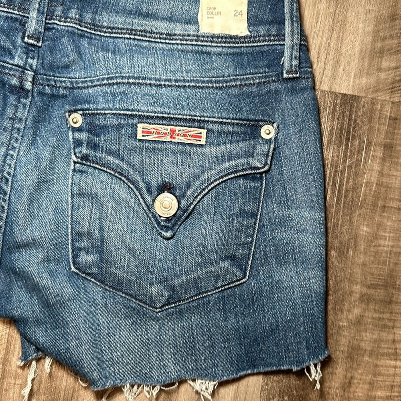 Hudson Hudson Collin Skinny Cut Off Jean Shorts - 24 Size 24" / US 00 / IT 34 - 3 Thumbnail