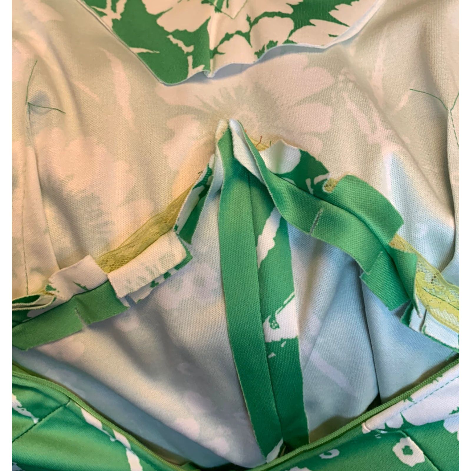 Vintage VINTAGE Retro Bright Green Large Floral Print Maxi Lounge Dress Plus Size Size S / US 4 / IT 40 - 7 Thumbnail