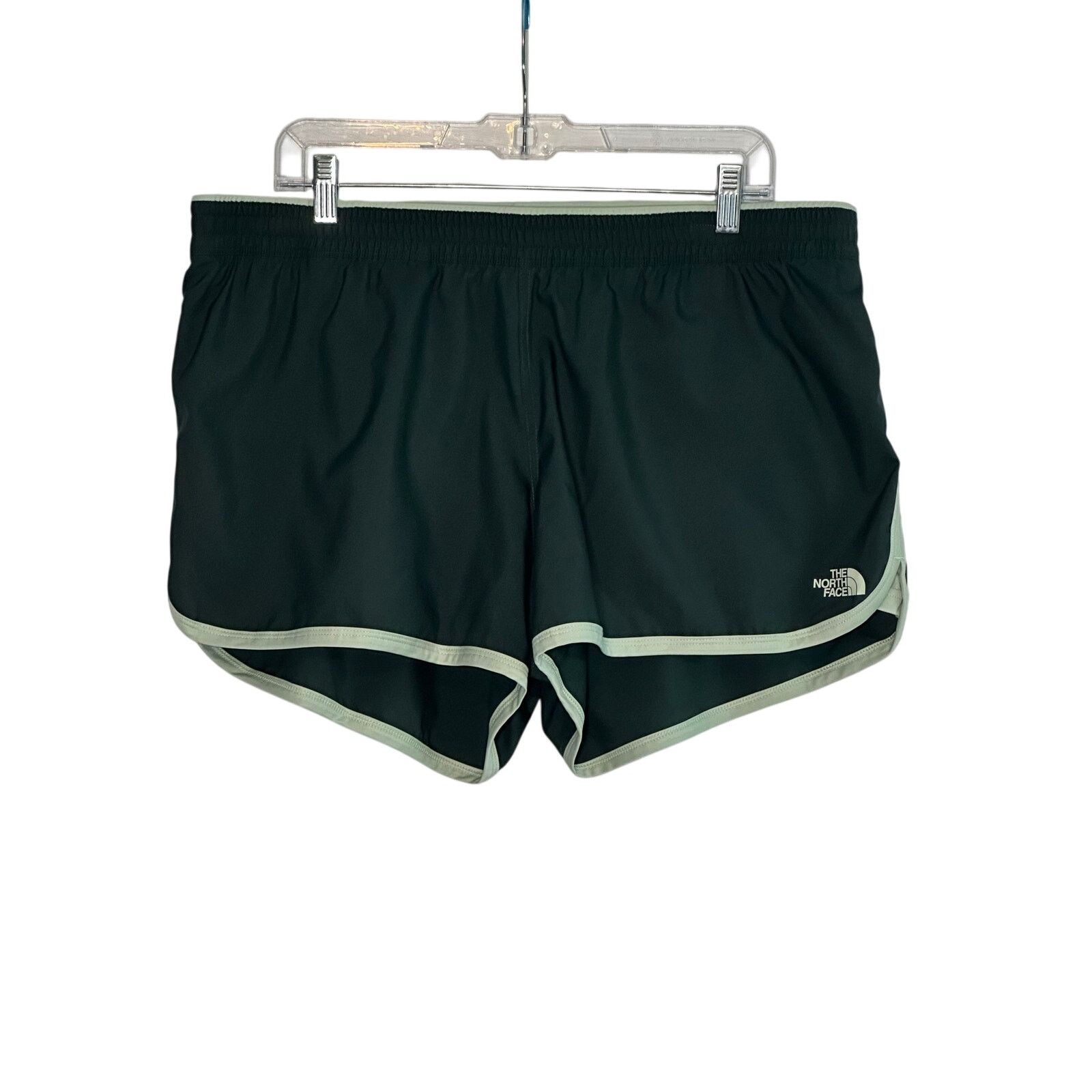 The North Face The North Face green running shorts size XL Size 36" / US 14 / IT 50 - 12 Thumbnail