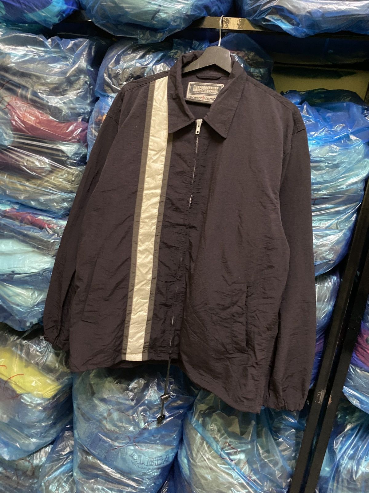 Other Underpressure World Famous Track Nylon Jacket Streetwear Size US L / EU 52-54 / 3 - 4 Thumbnail