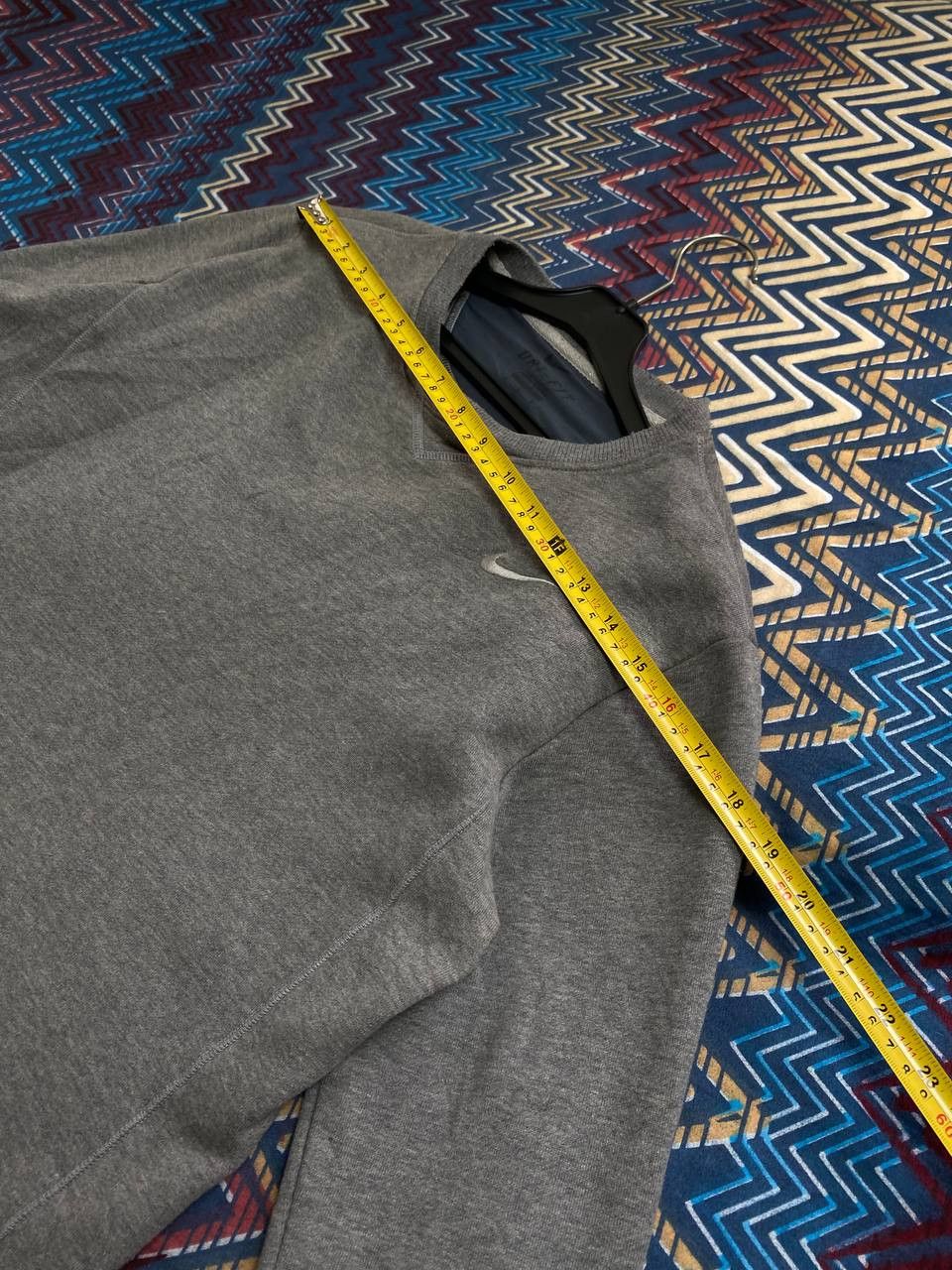 Nike Y2K streetwear DRI-FIT Vintage Sweaters gray Nike logo Size US S / EU 44-46 / 1 - 12 Thumbnail