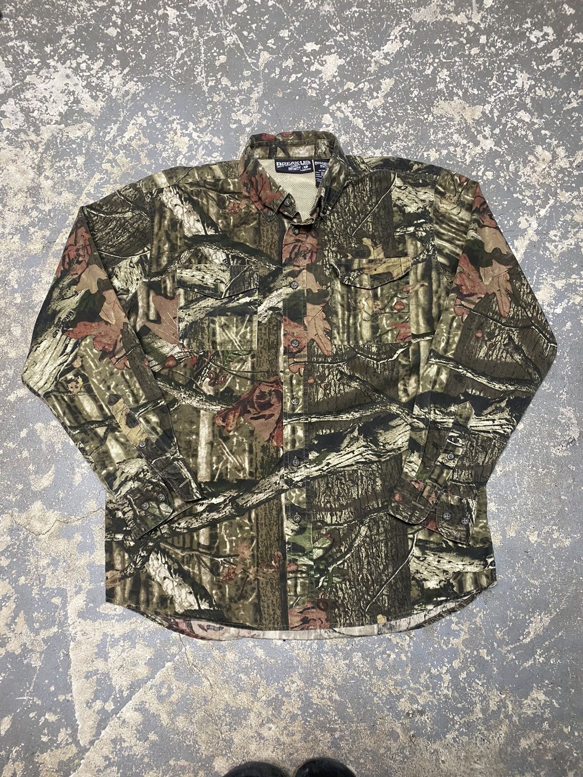 Carhartt × Realtree × Vintage Vintage Break Up Infinity Camo RealTree Botton Up Work Size US M / EU 48-50 / 2 - 6 Thumbnail