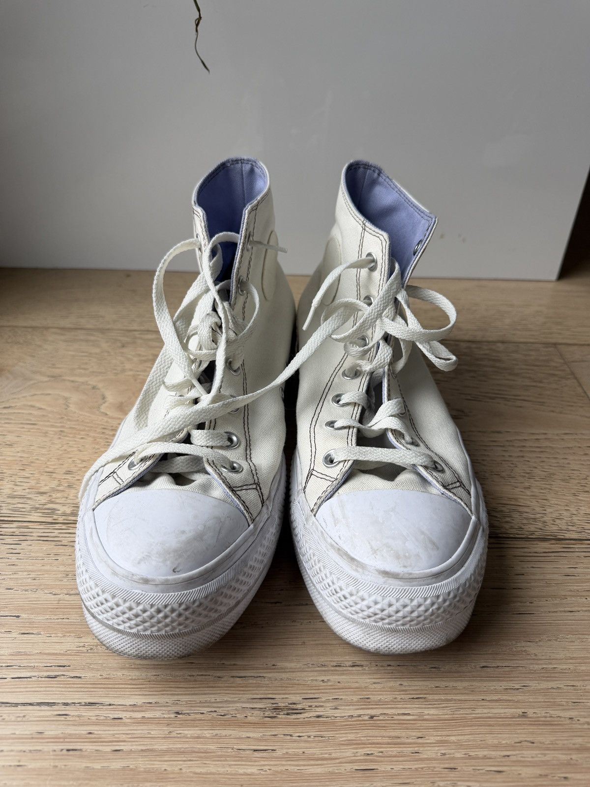 Converse Custom White Converse Chuck Taylor All Star Lift Platform Size US 9.5 / EU 42-43 - 1 Thumbnail