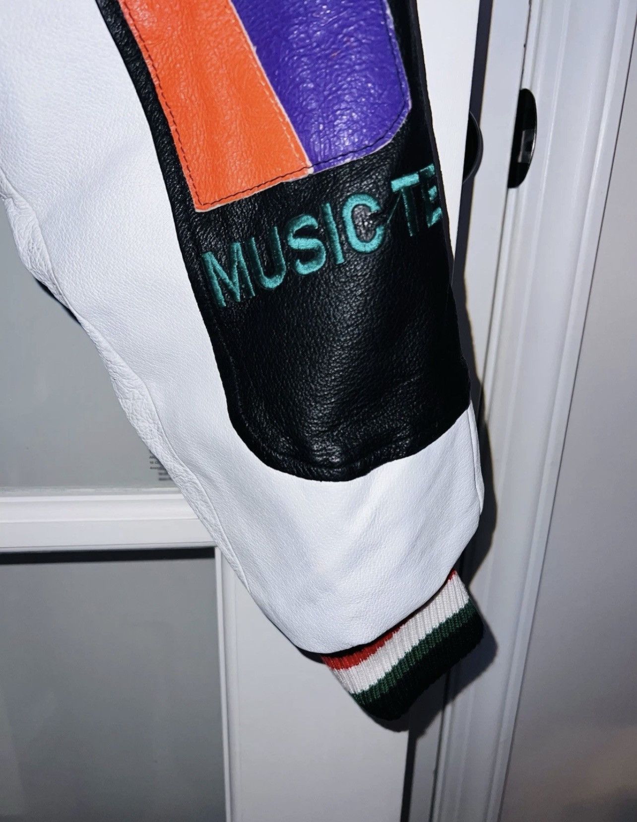 Mtv VTG 1992 MTV MUSIC TELEVISION LEATHER JACKET BLACK S BOMBER Size US S / EU 44-46 / 1 - 11 Thumbnail